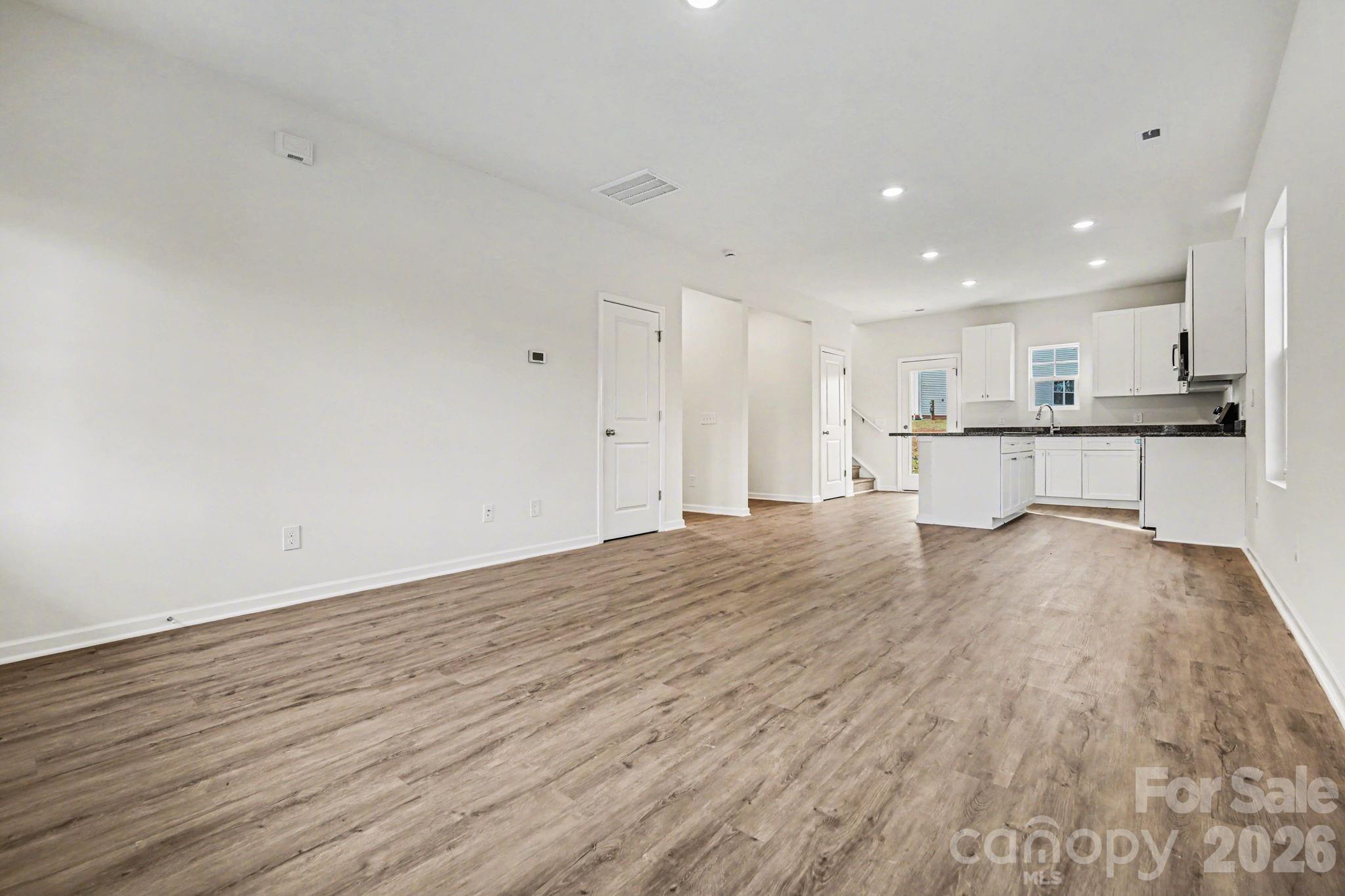 1727 Cloaninger Avenue — Statesville
