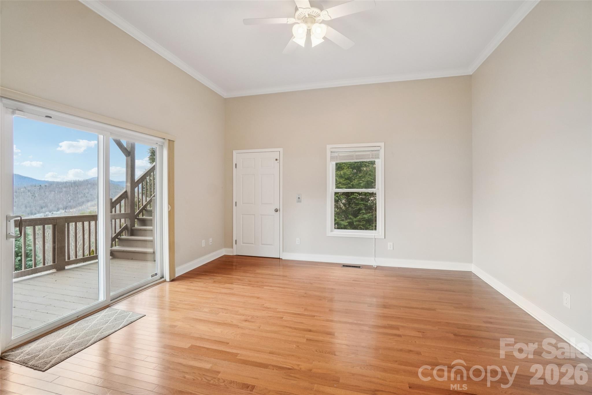 116 Dalya Road — Swannanoa