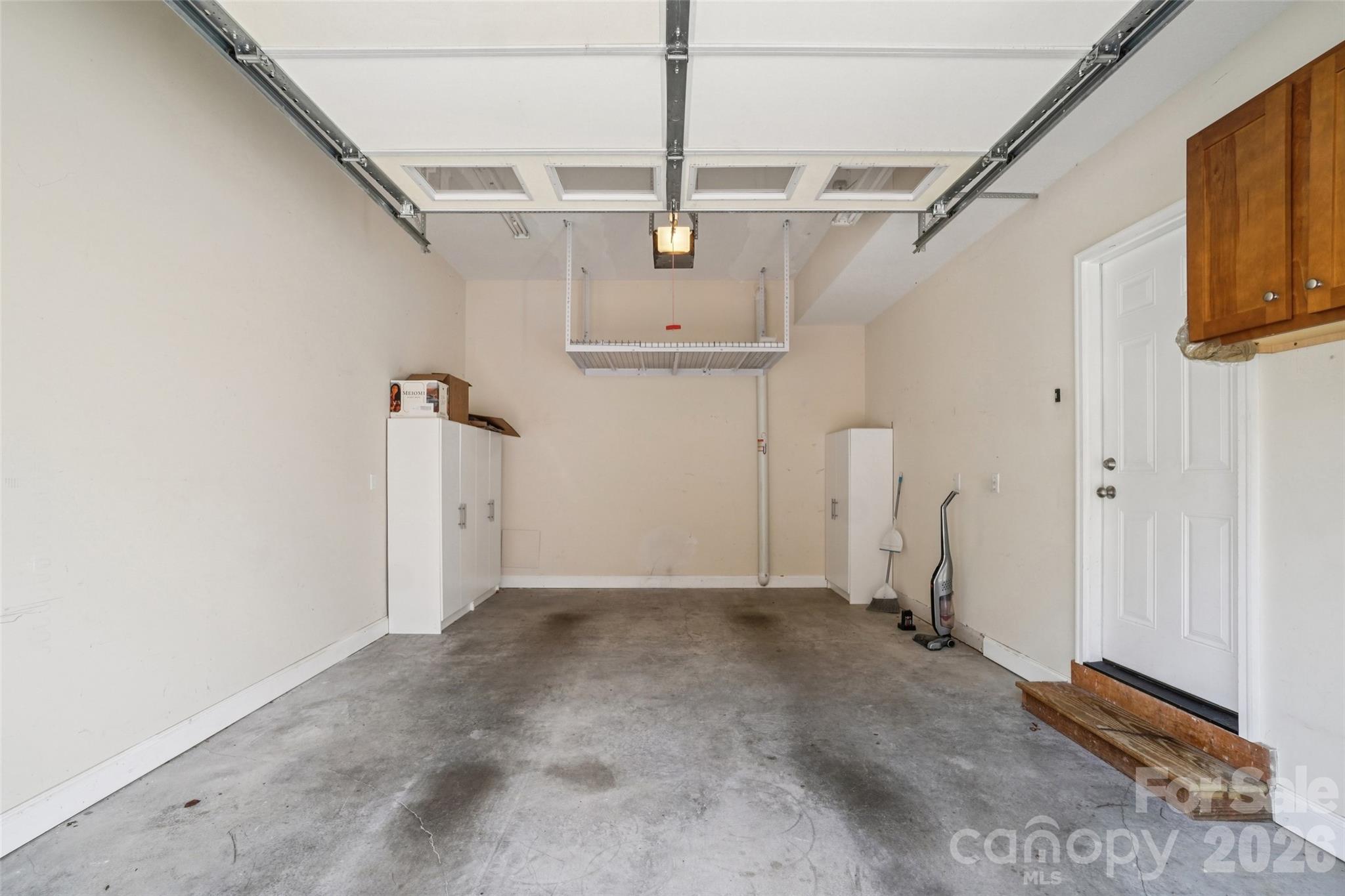 116 Dalya Road — Swannanoa