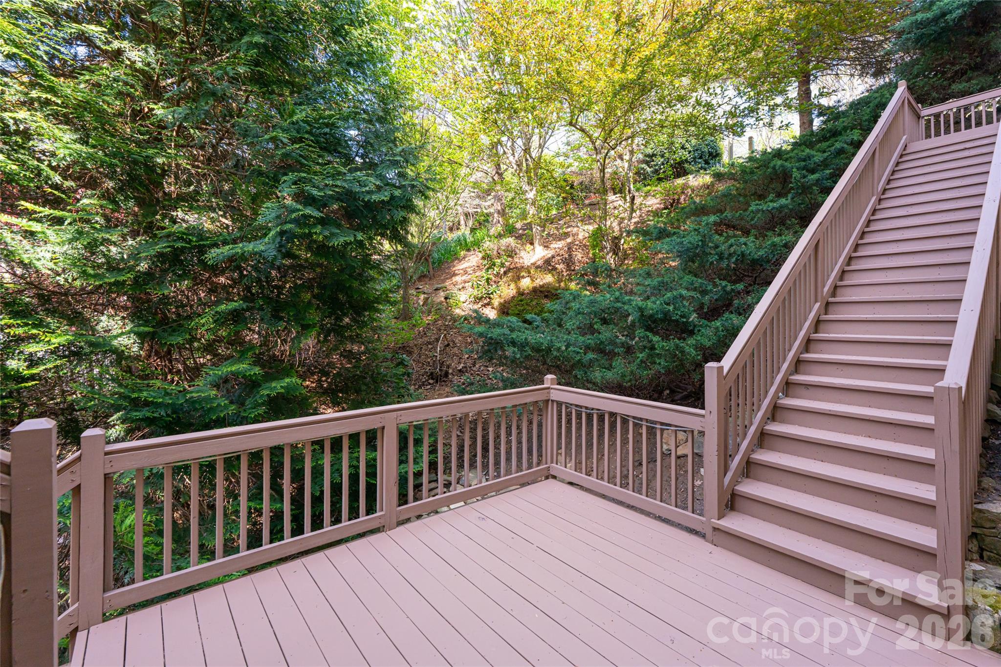 116 Dalya Road — Swannanoa