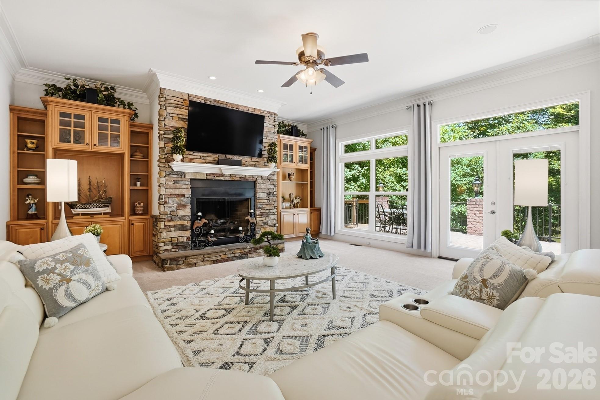 932 Thorn Ridge Lane — Clover