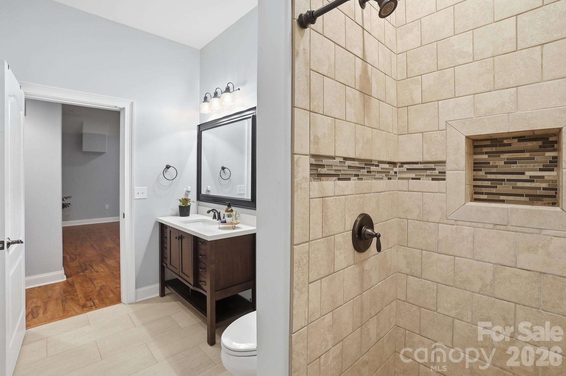 932 Thorn Ridge Lane — Clover