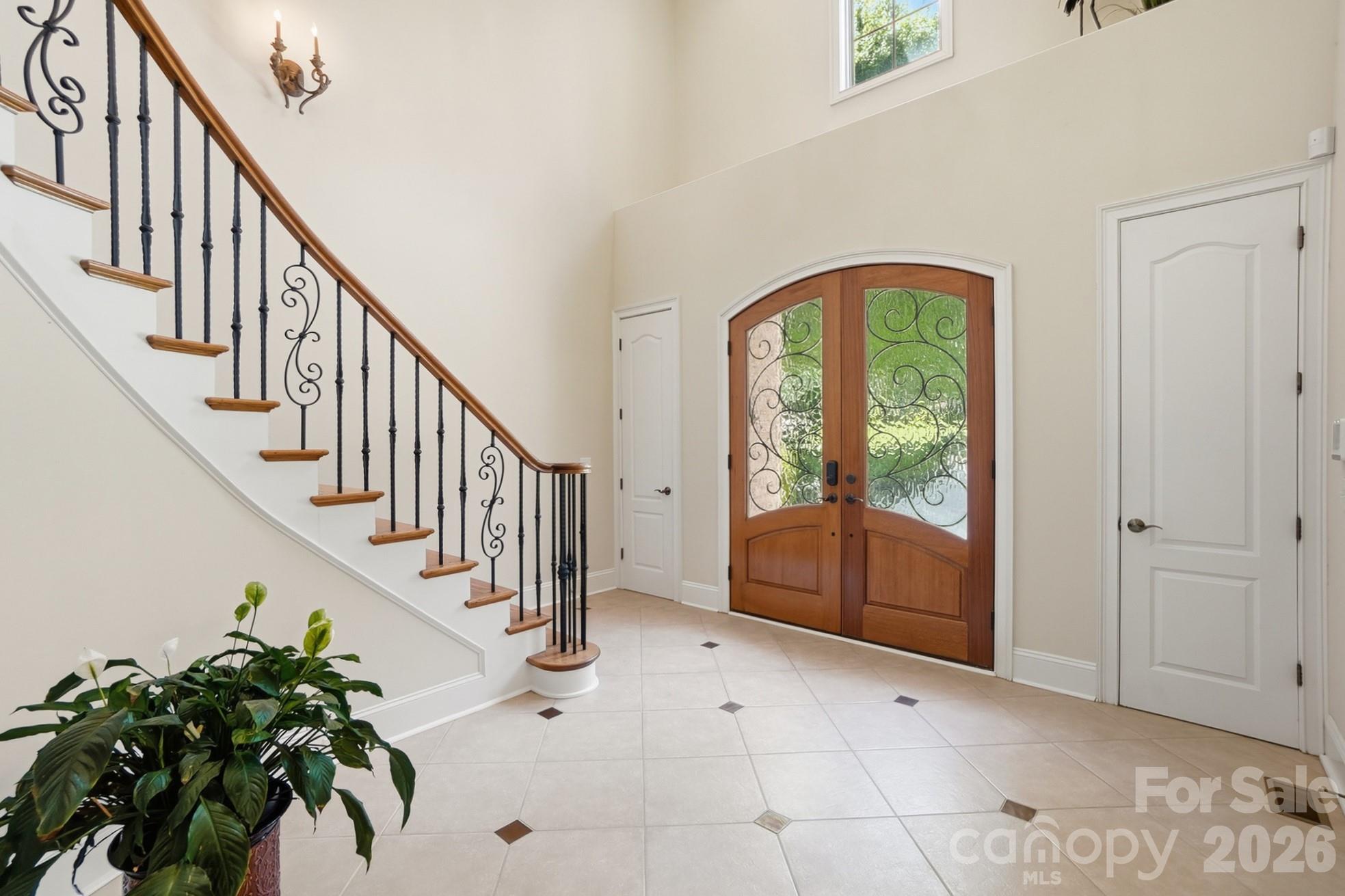 932 Thorn Ridge Lane — Clover