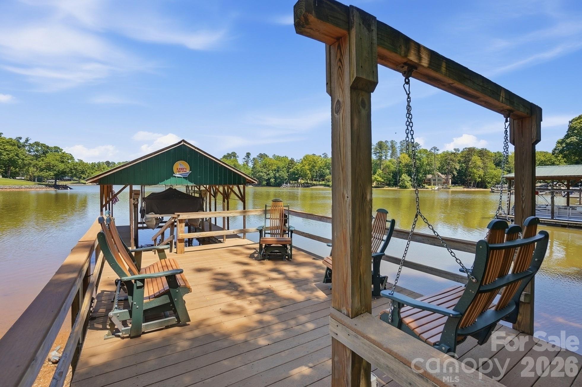 932 Thorn Ridge Lane — Clover