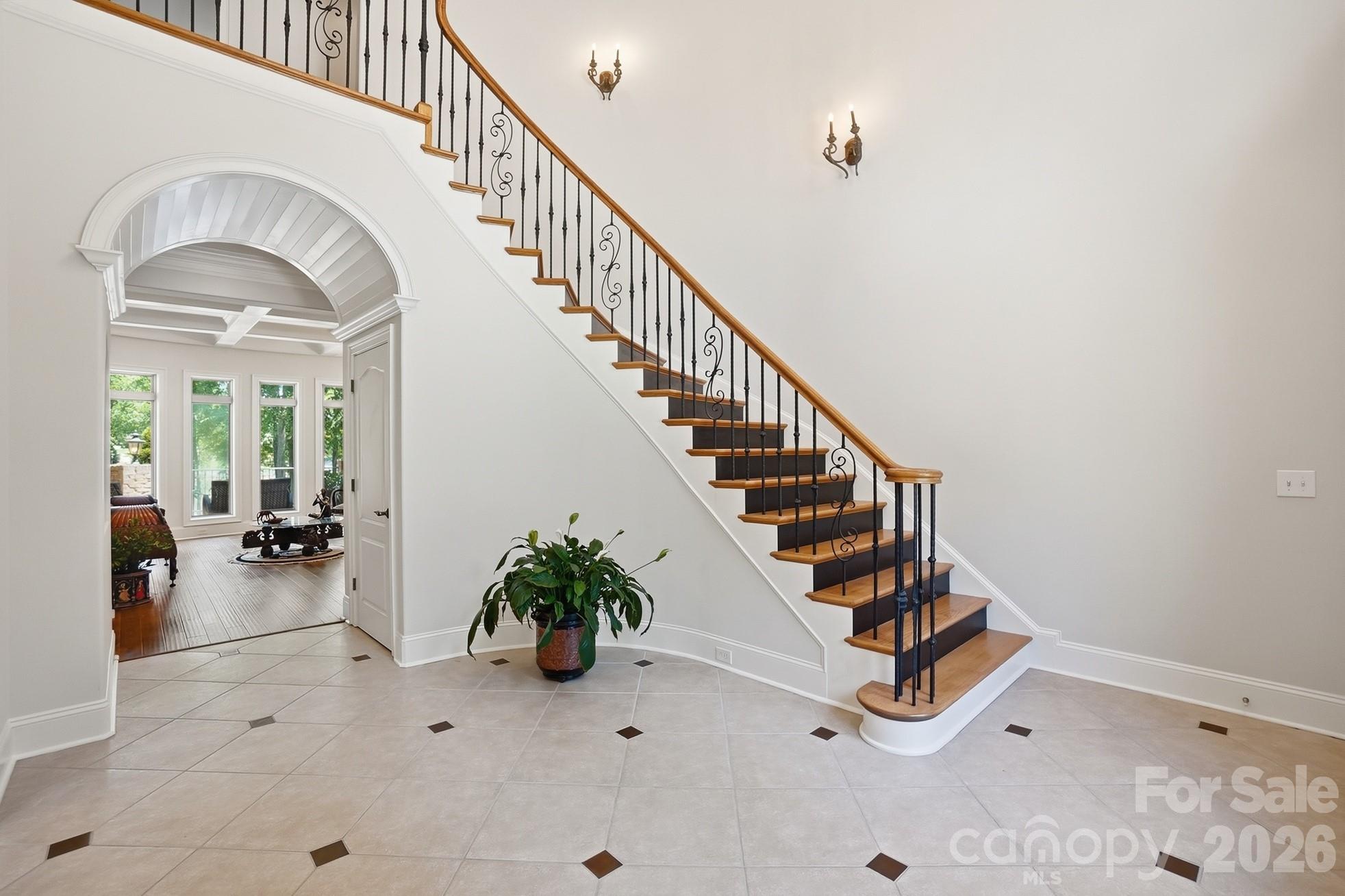 932 Thorn Ridge Lane — Clover