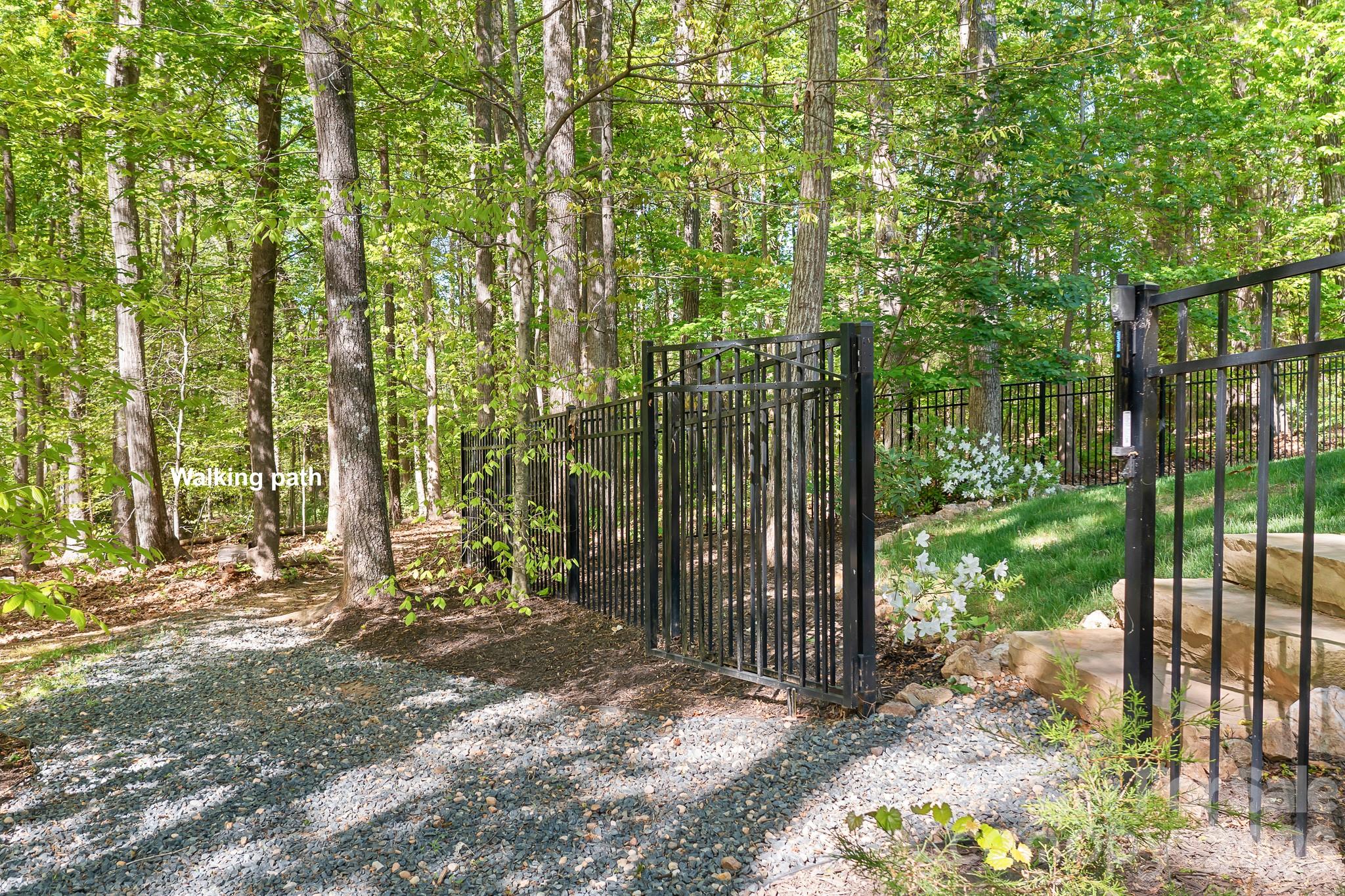 7311 Snowbird Court — Mint Hill