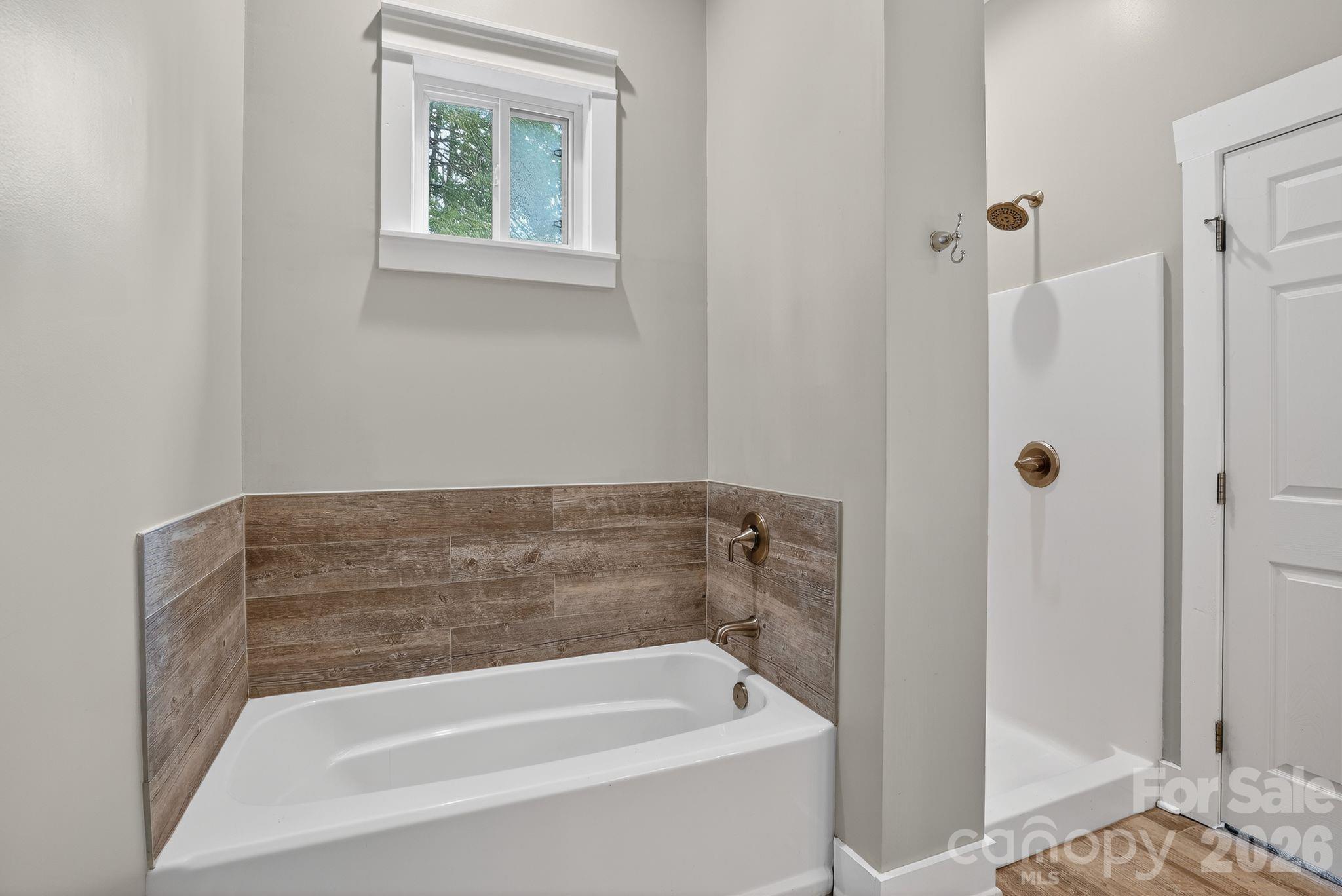 155 N Fork Road — Black Mountain