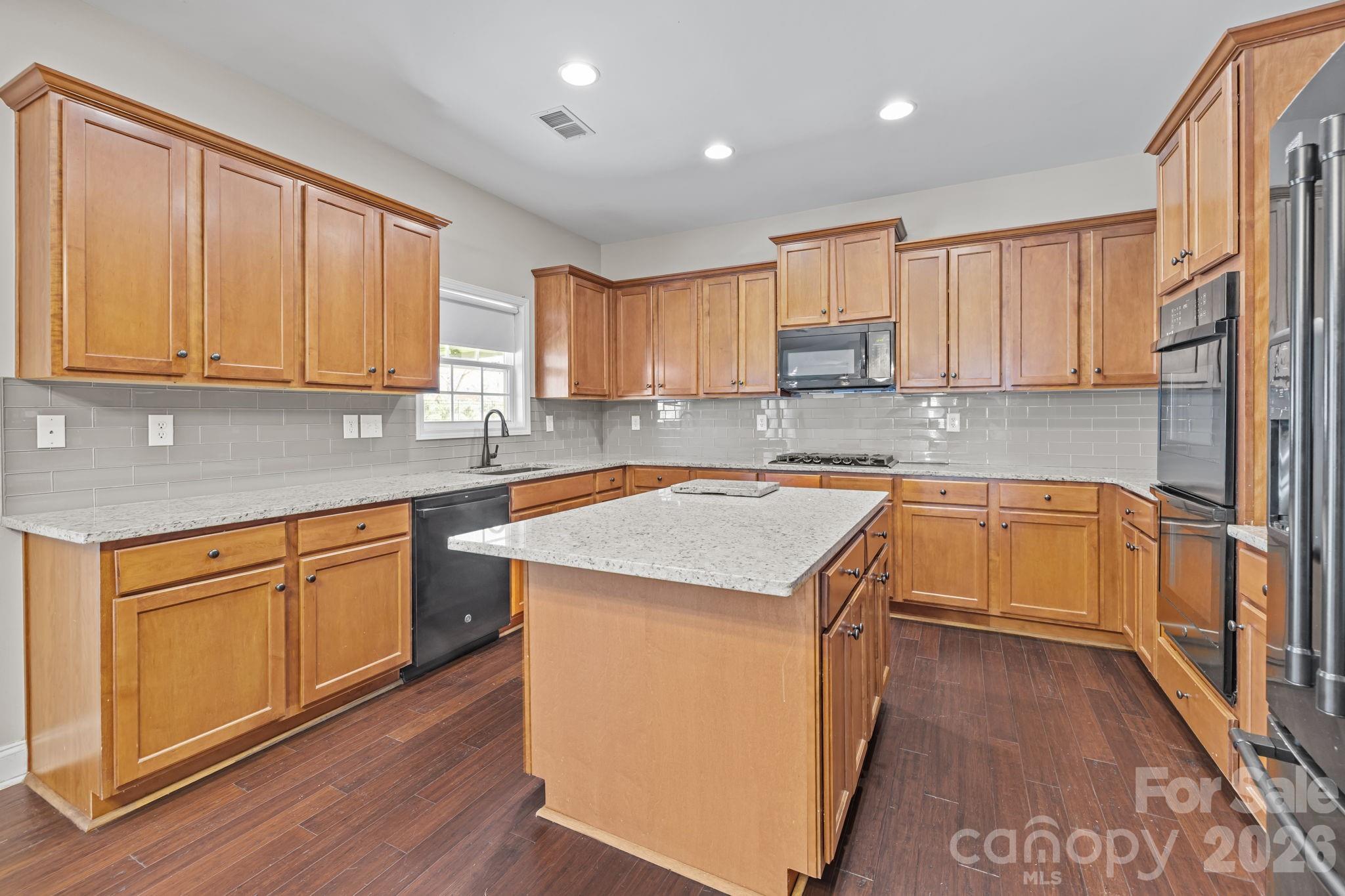 6226 Hermsley Road — Charlotte