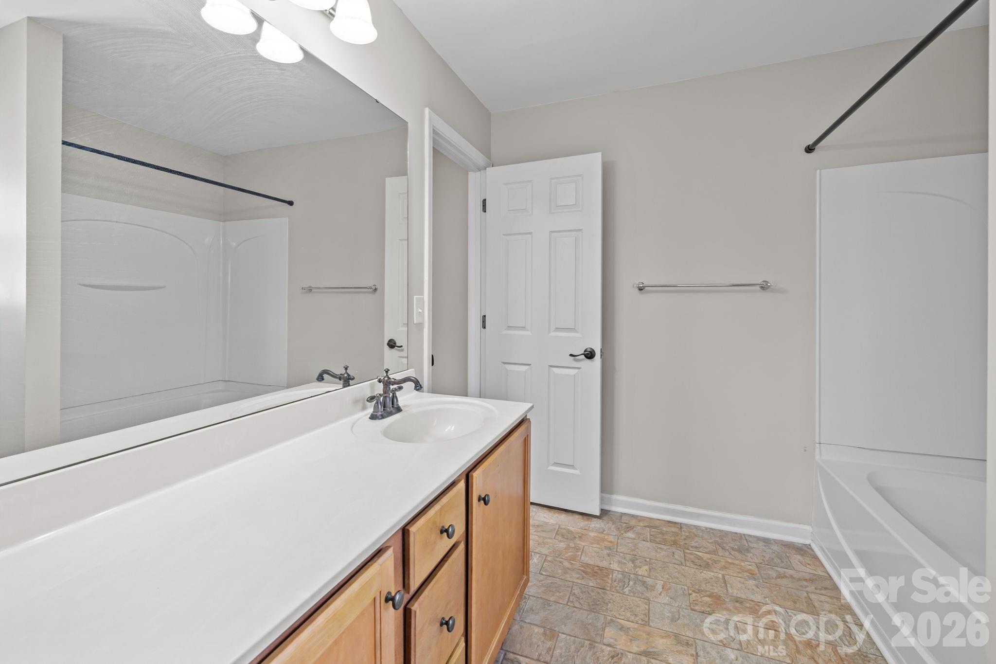 6226 Hermsley Road — Charlotte