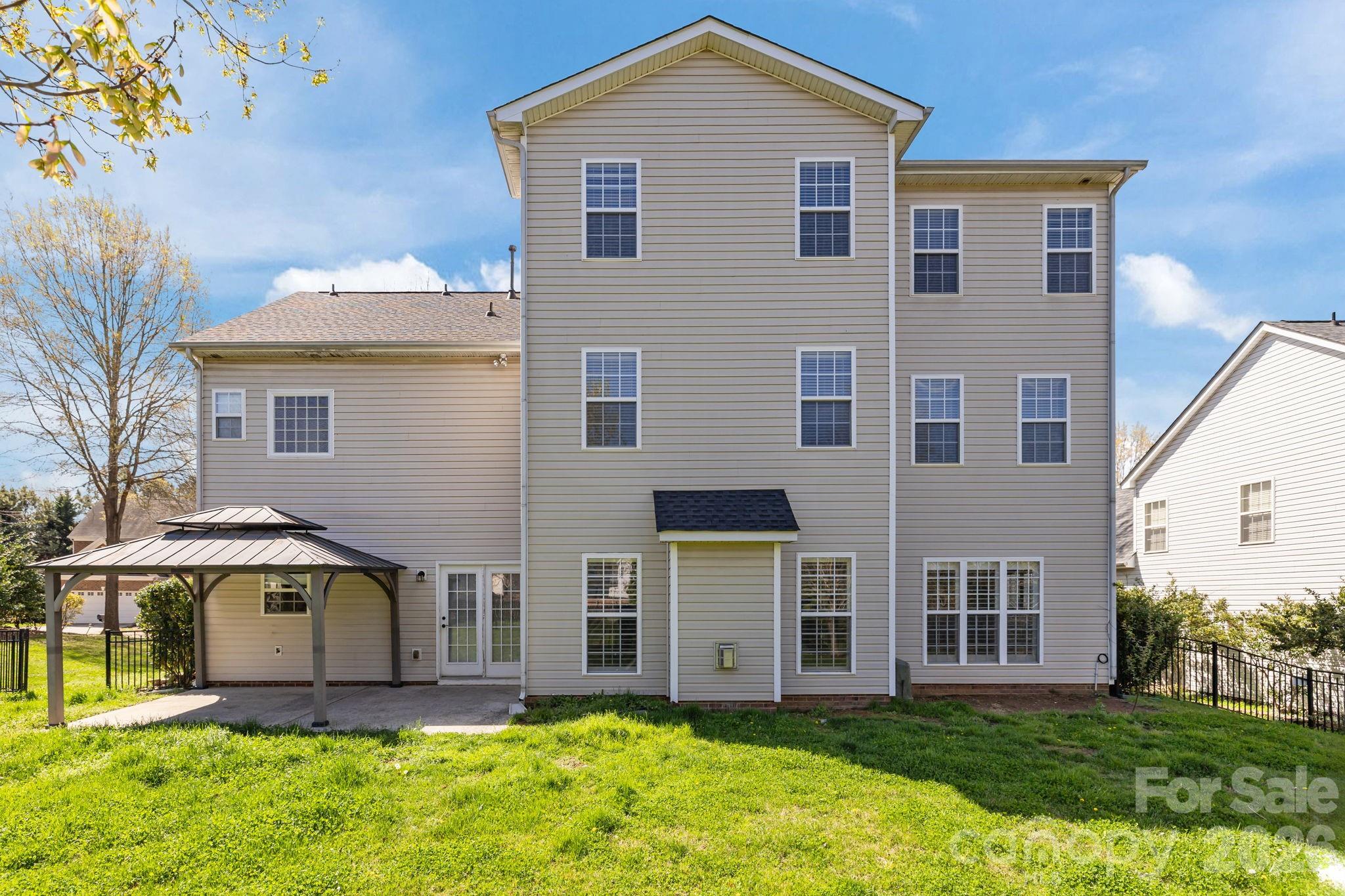 6226 Hermsley Road — Charlotte