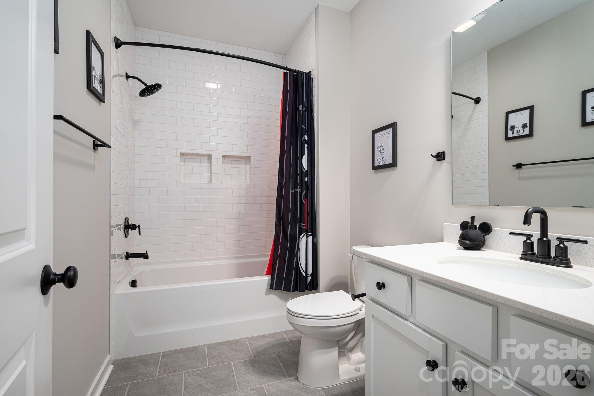 5207 Piedmont Run Road — Mount Holly