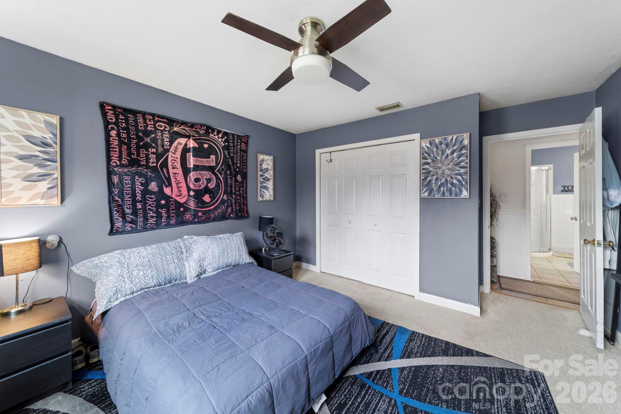 116 Hilltop Avenue — Valdese