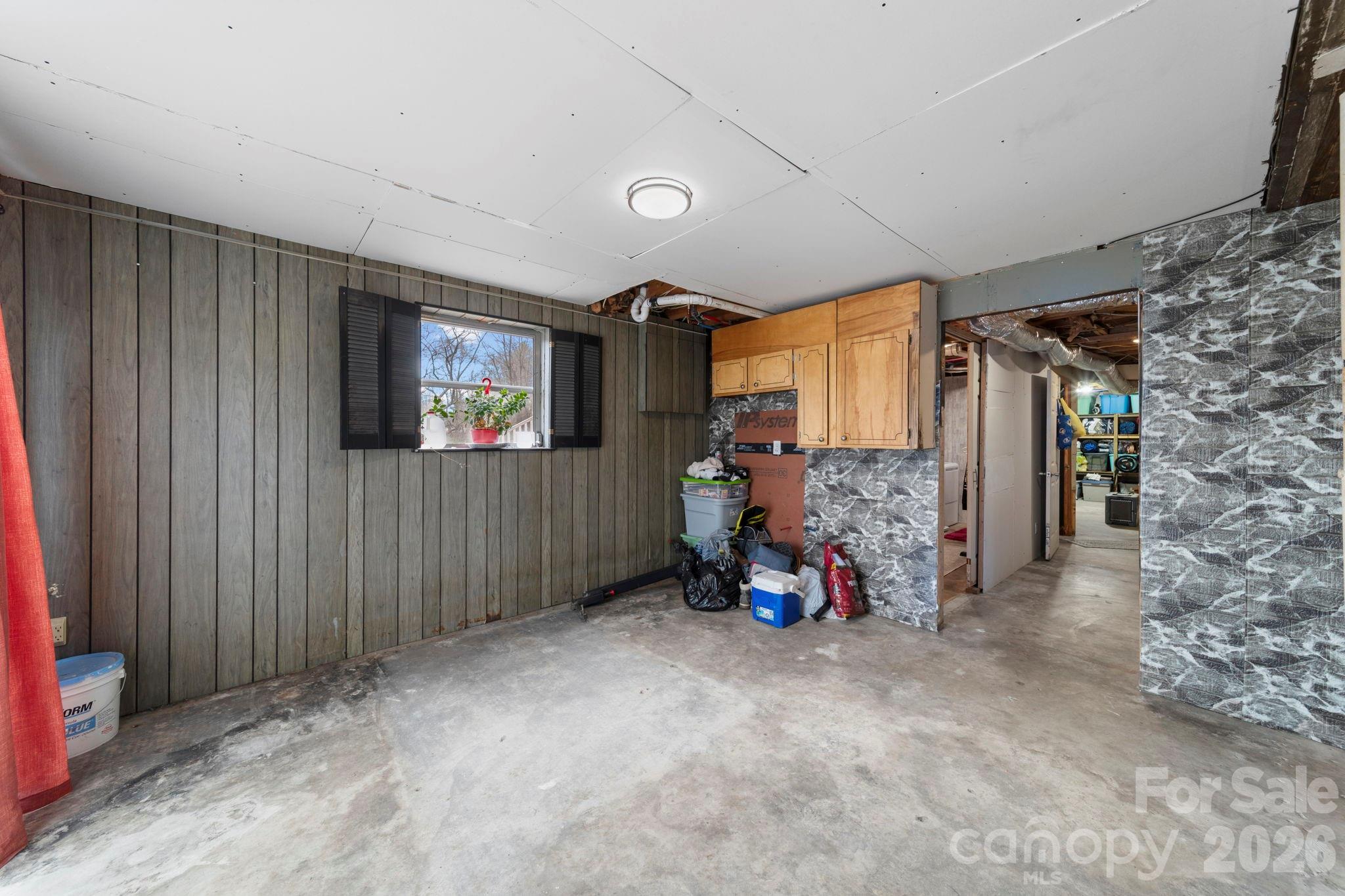 116 Hilltop Avenue — Valdese