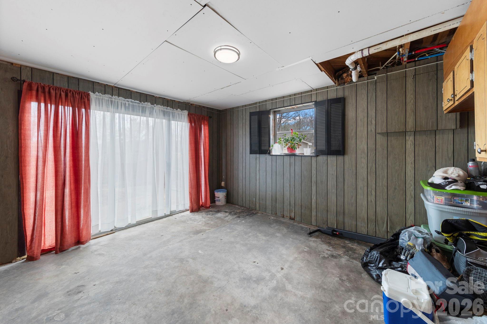 116 Hilltop Avenue — Valdese