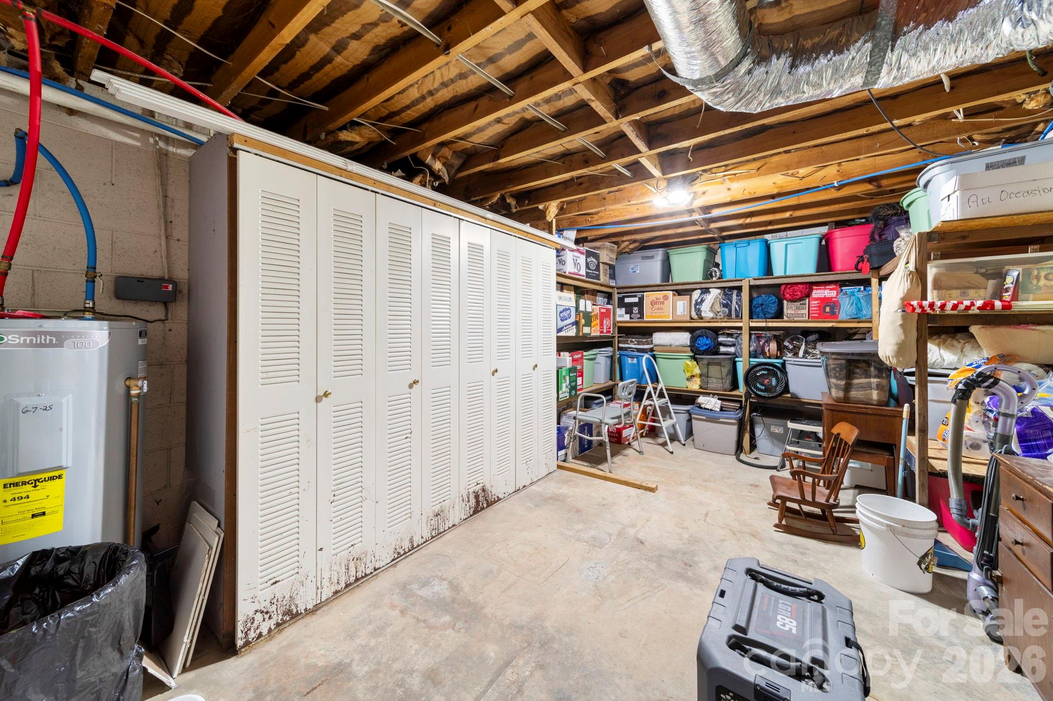 116 Hilltop Avenue — Valdese