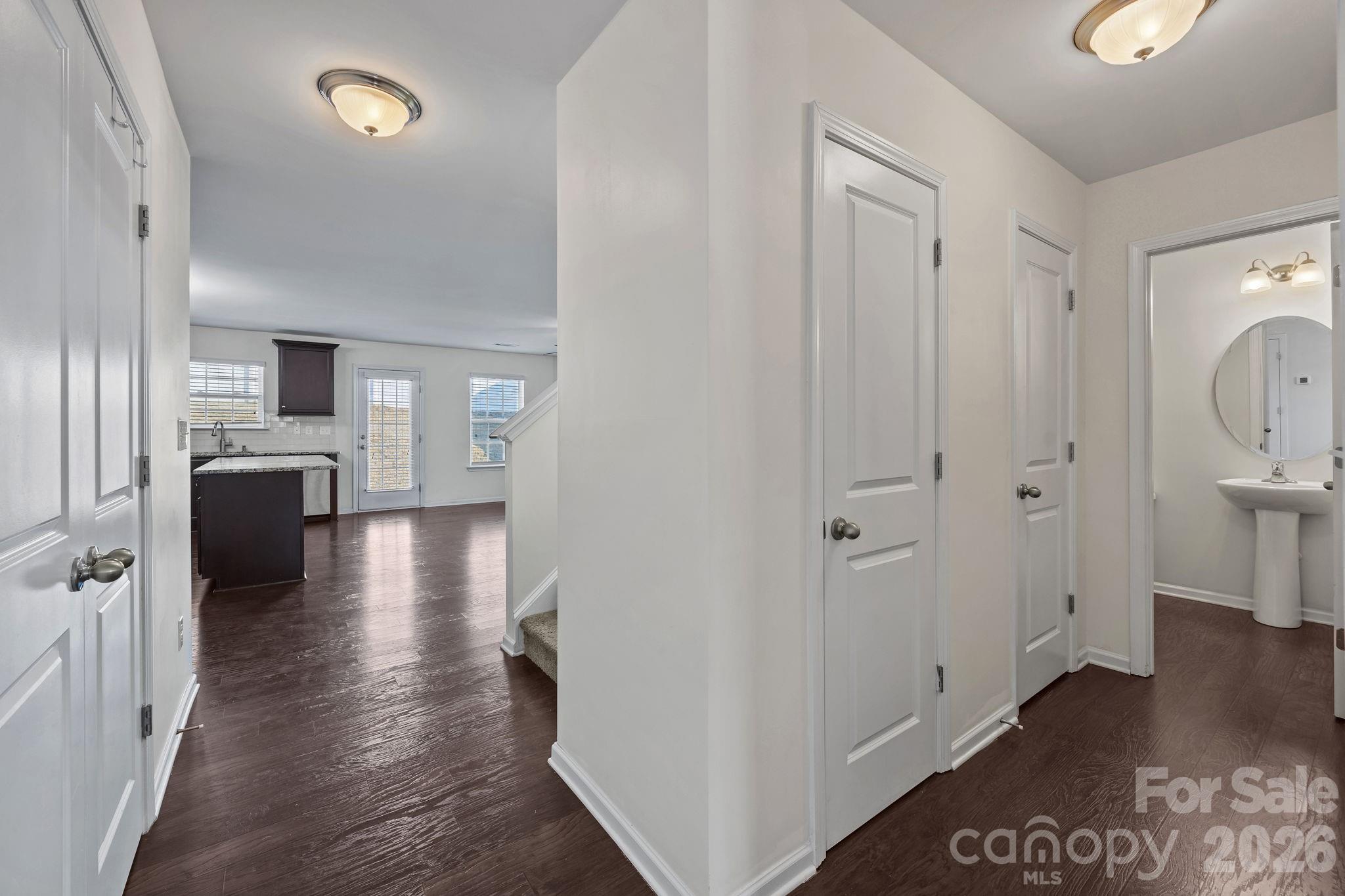 8527 Mansell Court — Charlotte