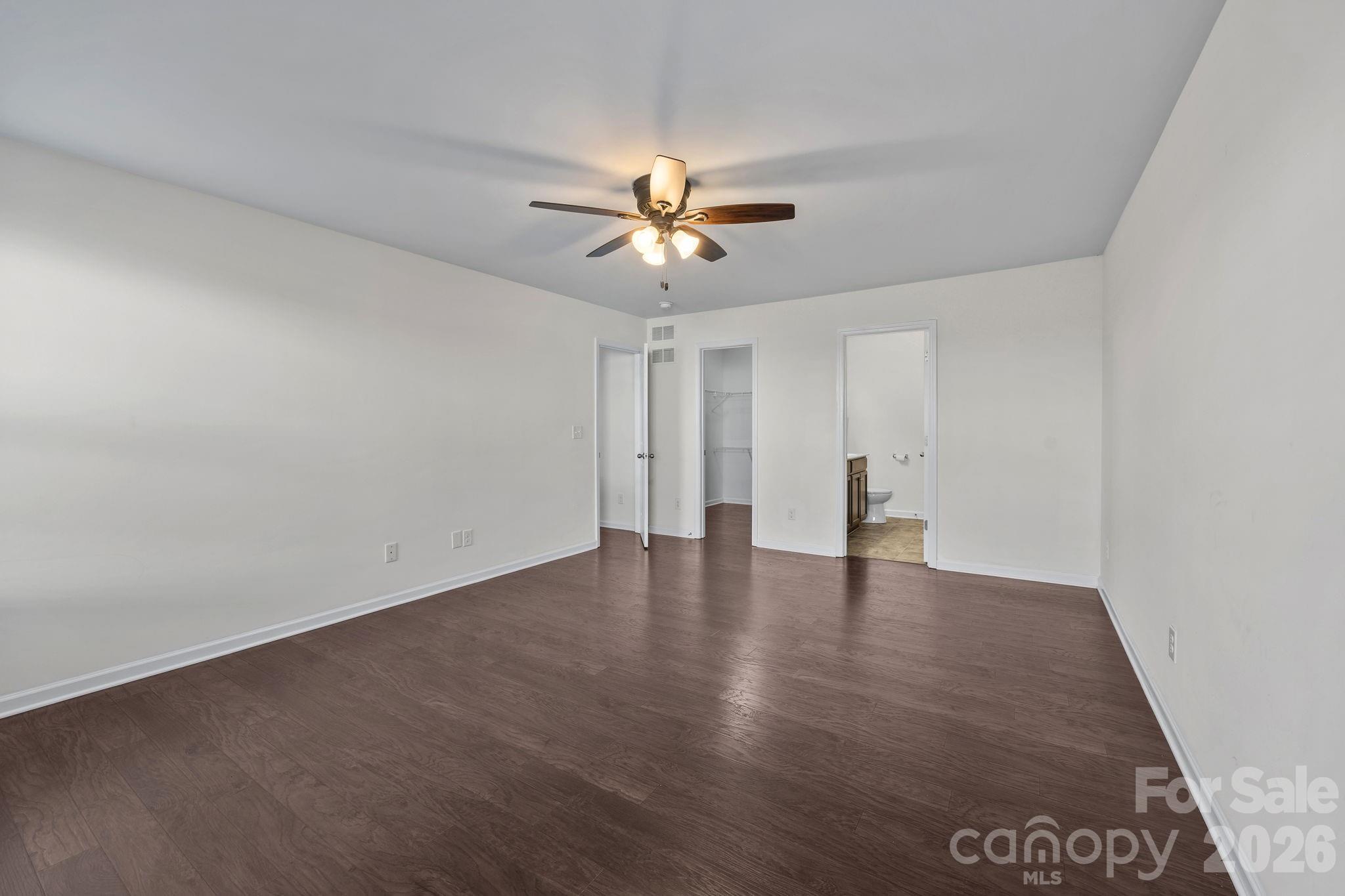 8527 Mansell Court — Charlotte