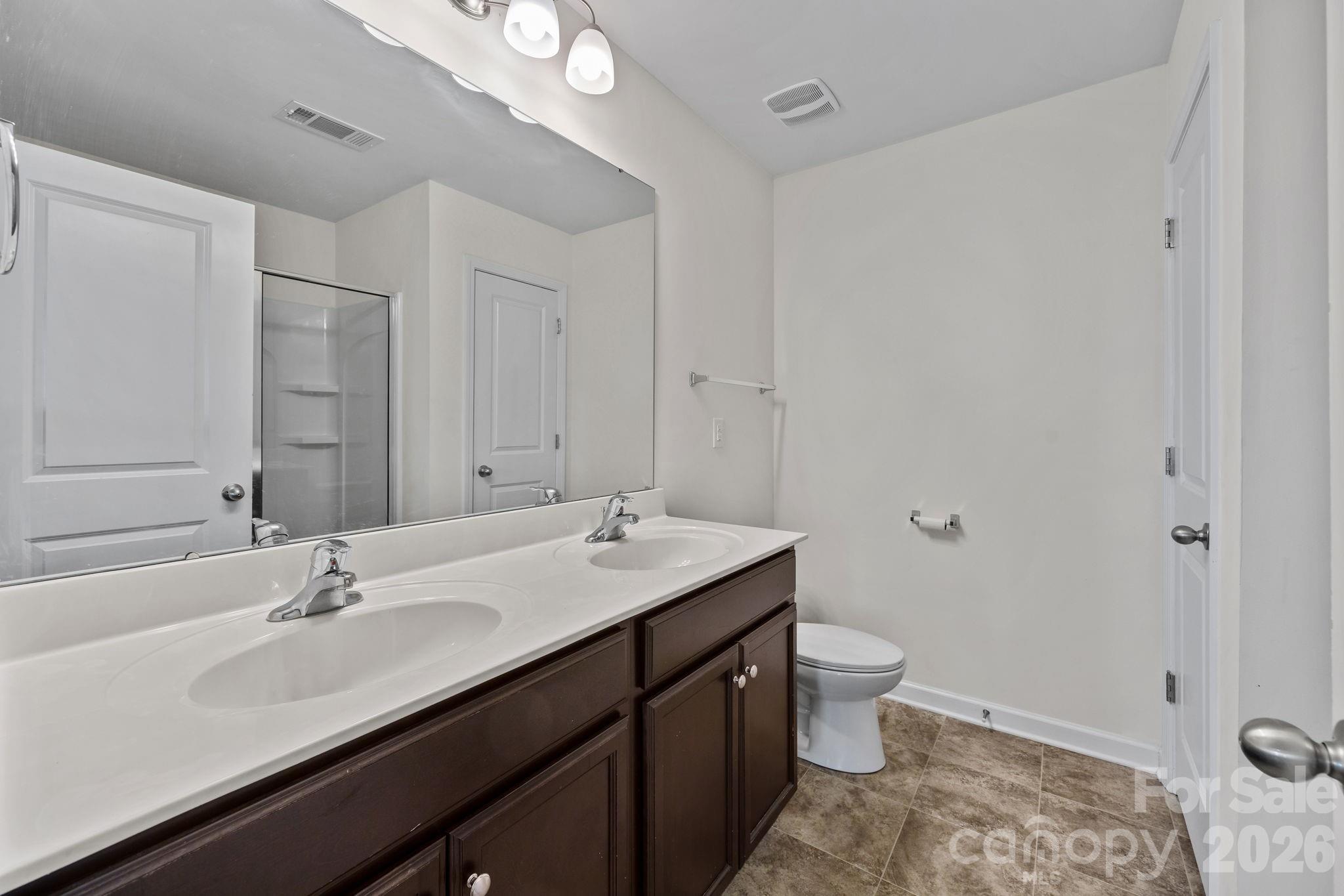 8527 Mansell Court — Charlotte