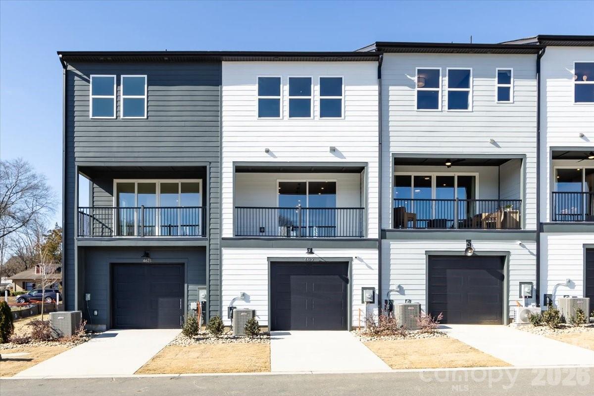 4623 Swan Meadow Lane — Charlotte