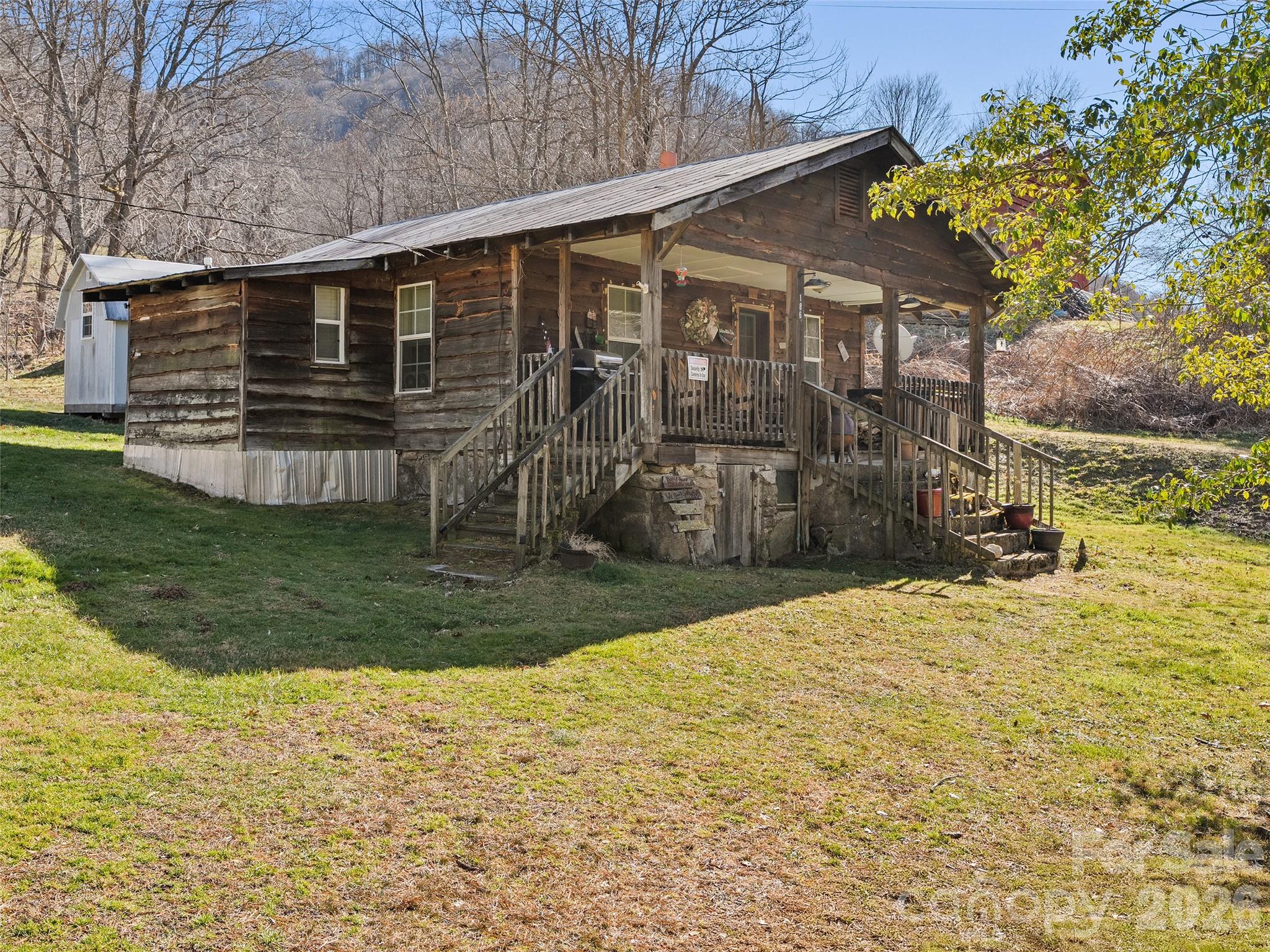 186 Creekmont Drive — Clyde