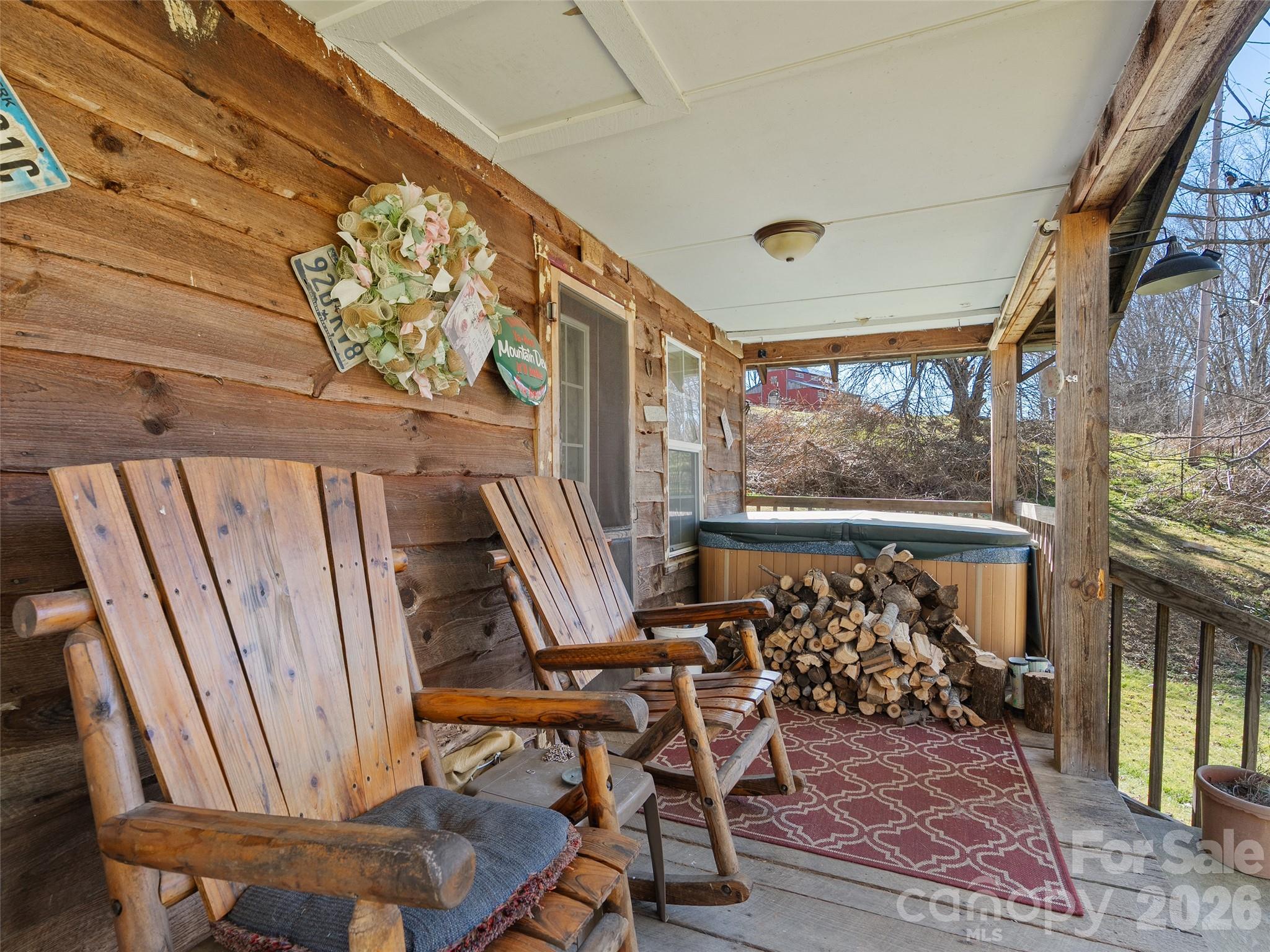 186 Creekmont Drive — Clyde