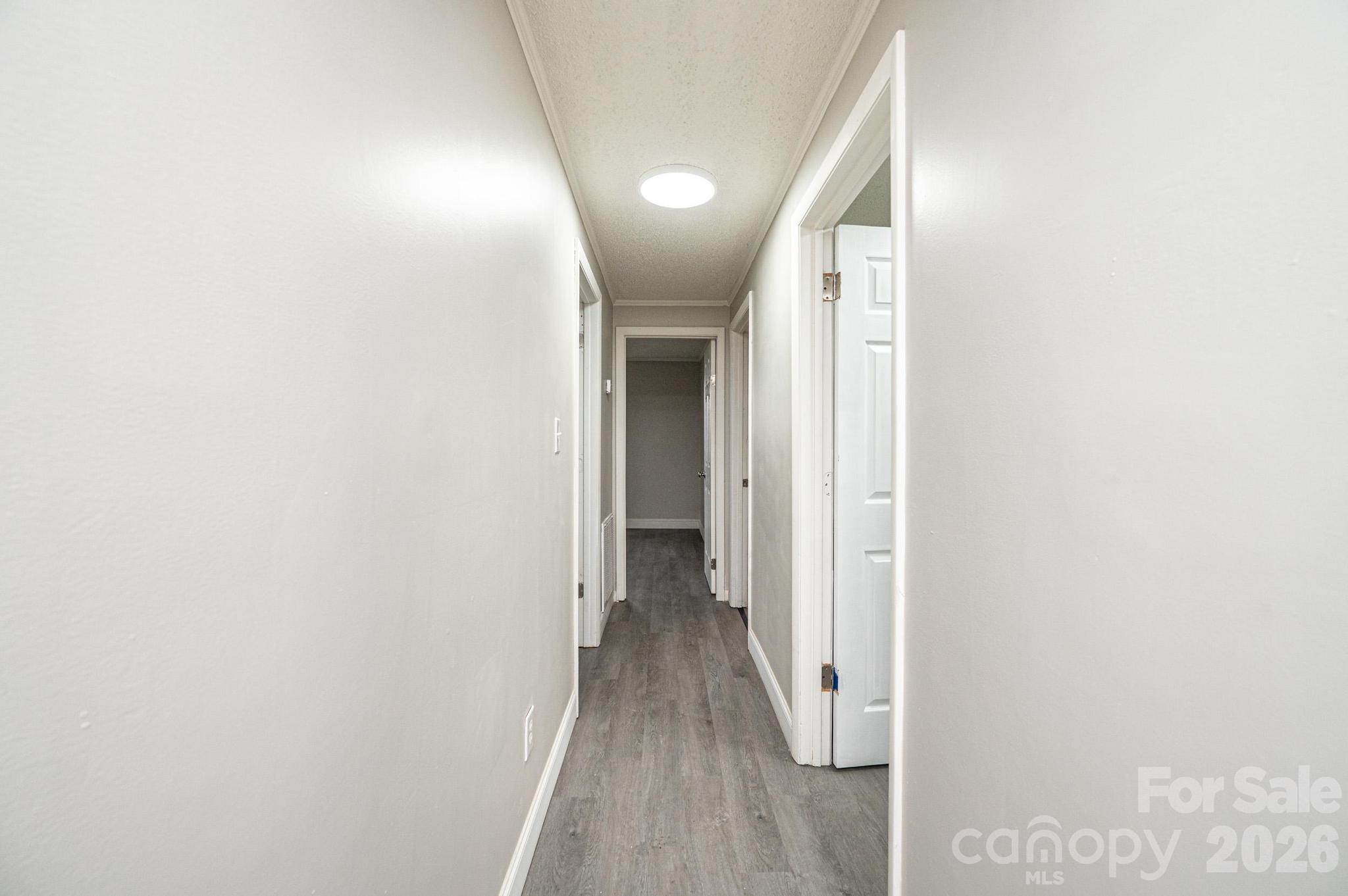 25 N Davis Avenue — Newton
