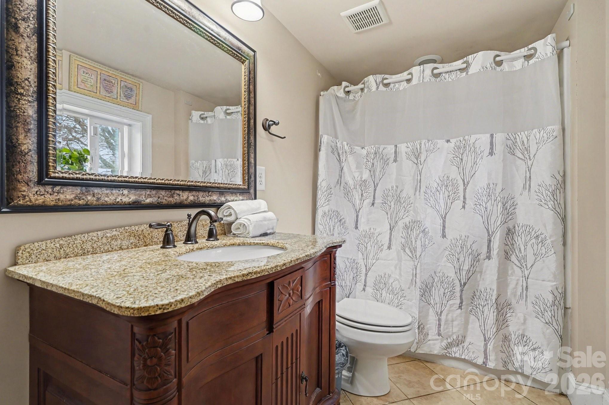 318 E Pressley Avenue — Mooresville