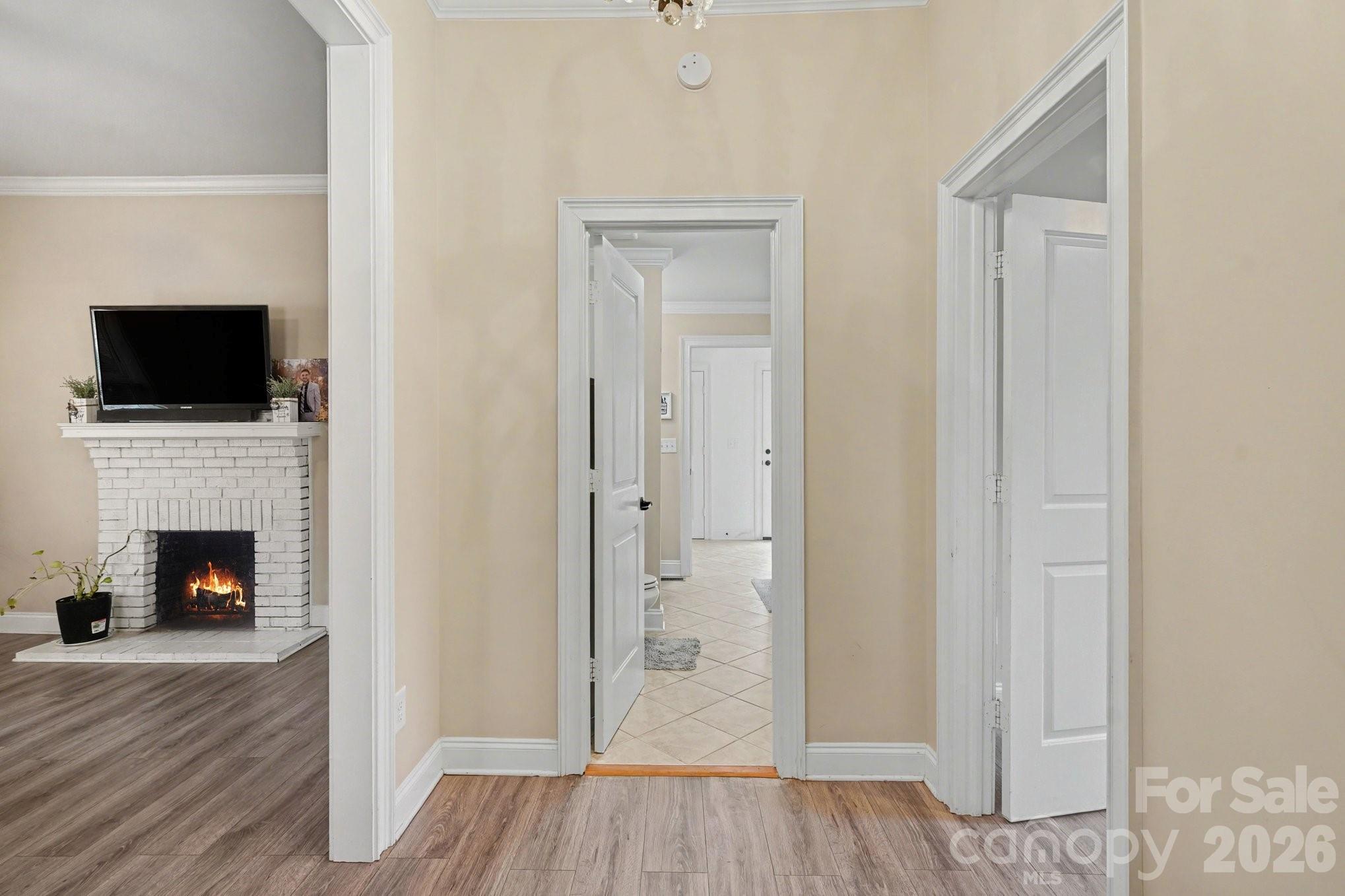 318 E Pressley Avenue — Mooresville
