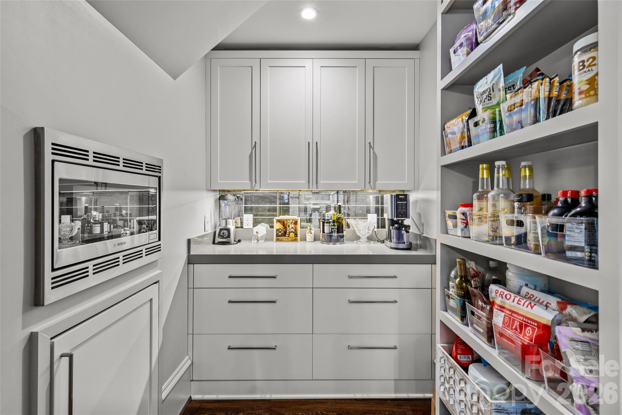 727 Colville Road — Charlotte