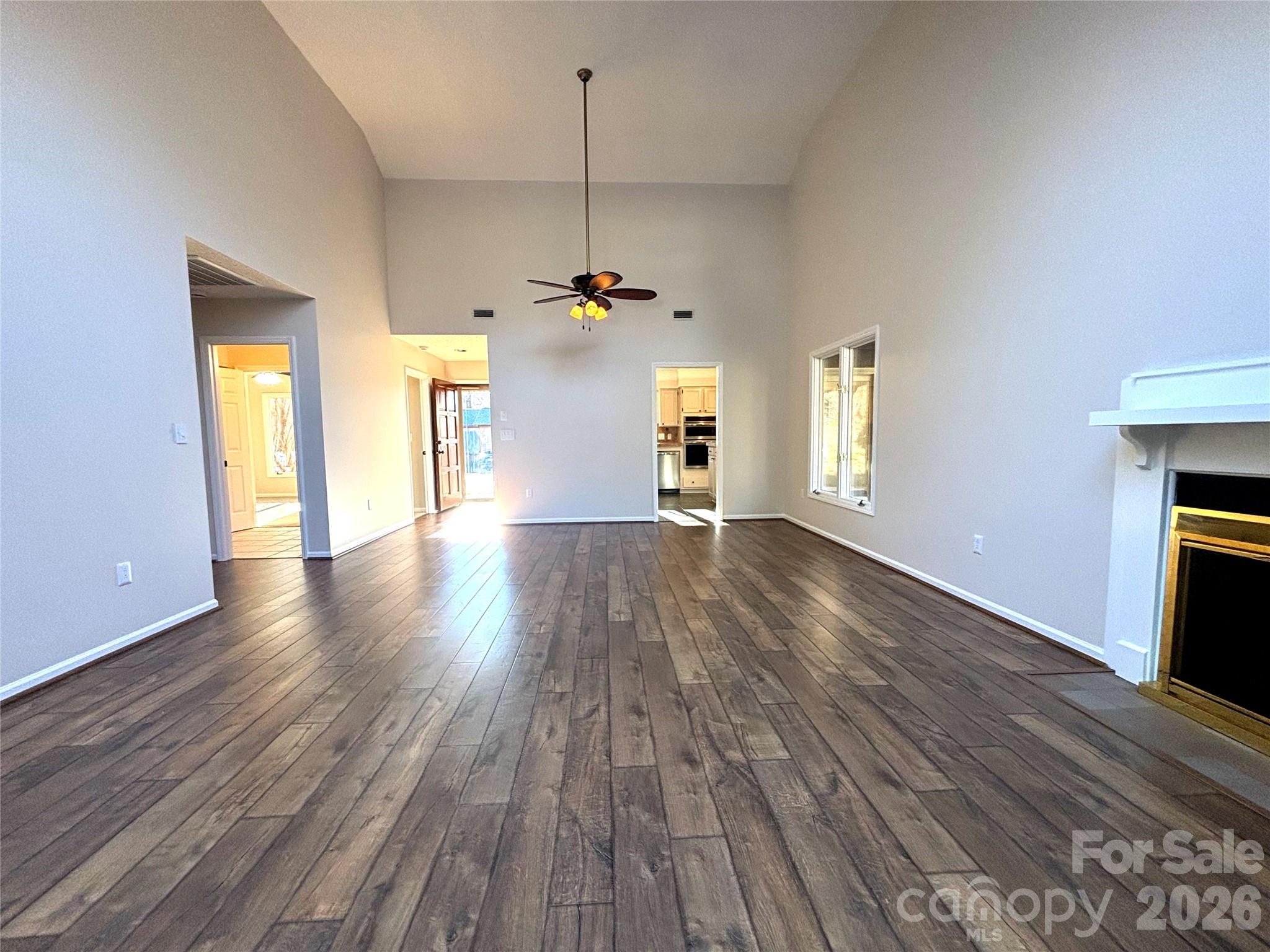 1754 12th Street NE — Hickory