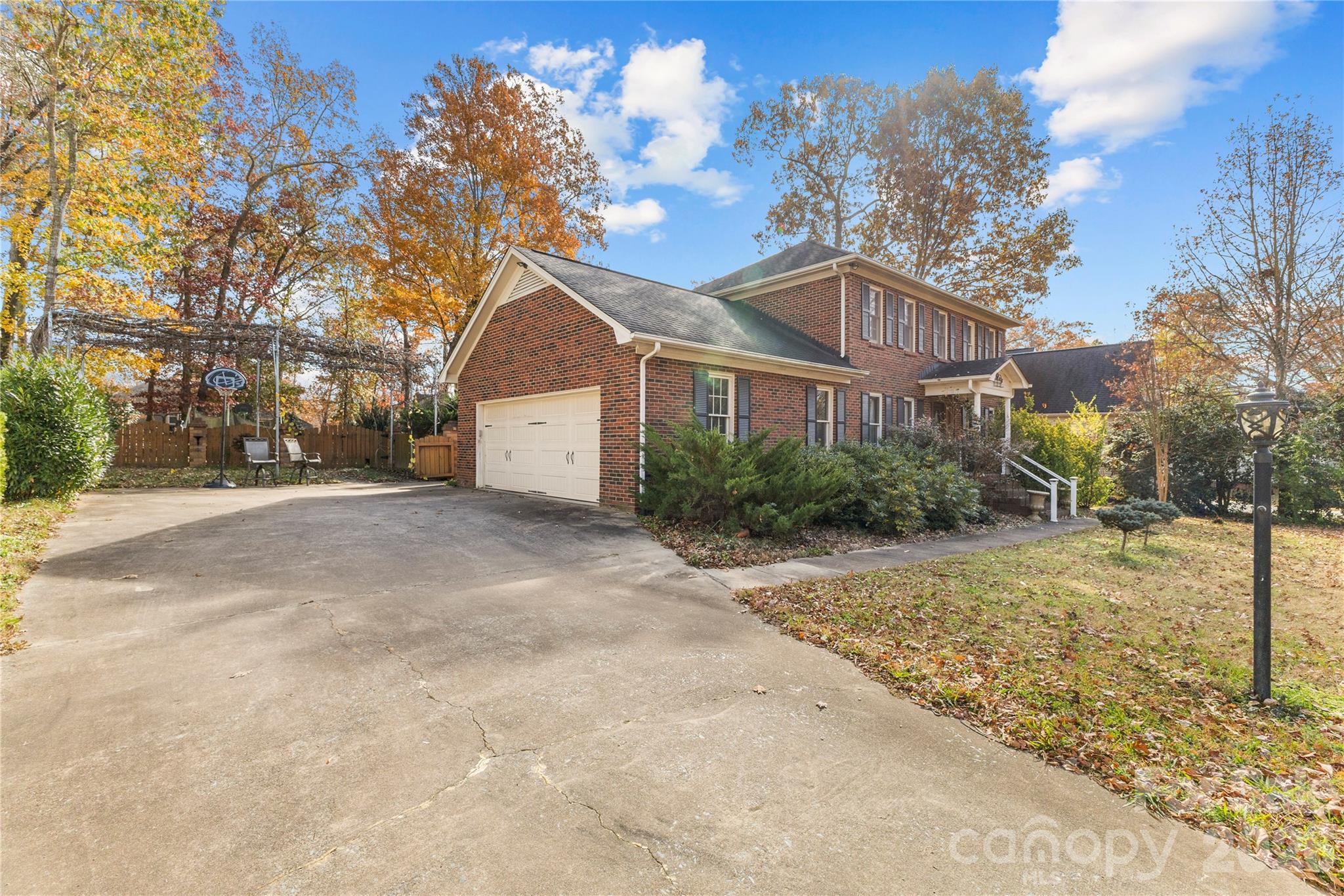 5020 Scaleybark Court — Indian Trail