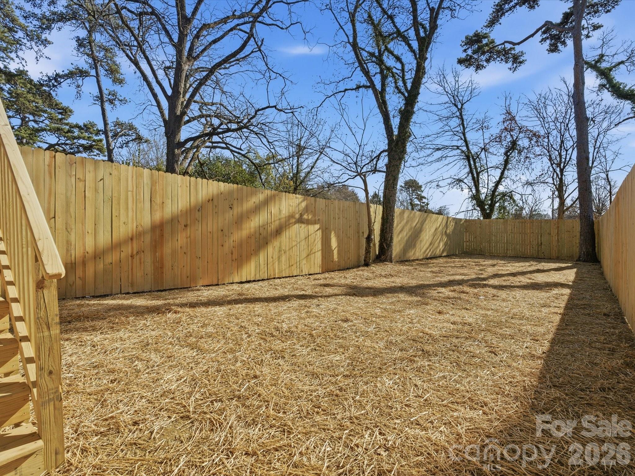 431 W Peterson Drive — Charlotte