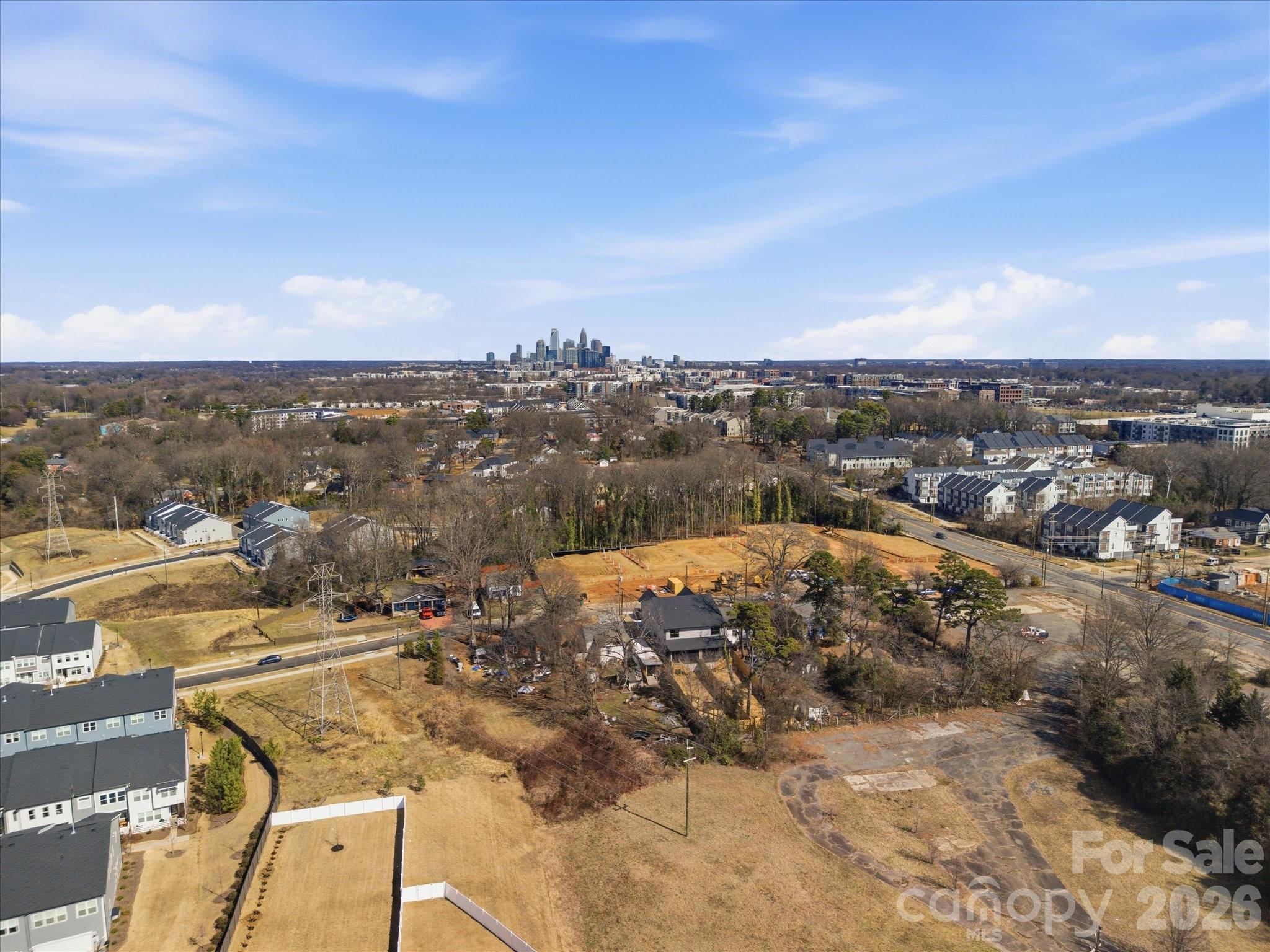 431 W Peterson Drive — Charlotte