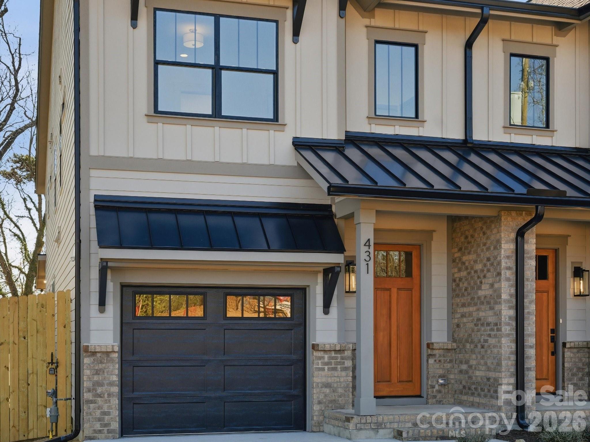 431 W Peterson Drive — Charlotte