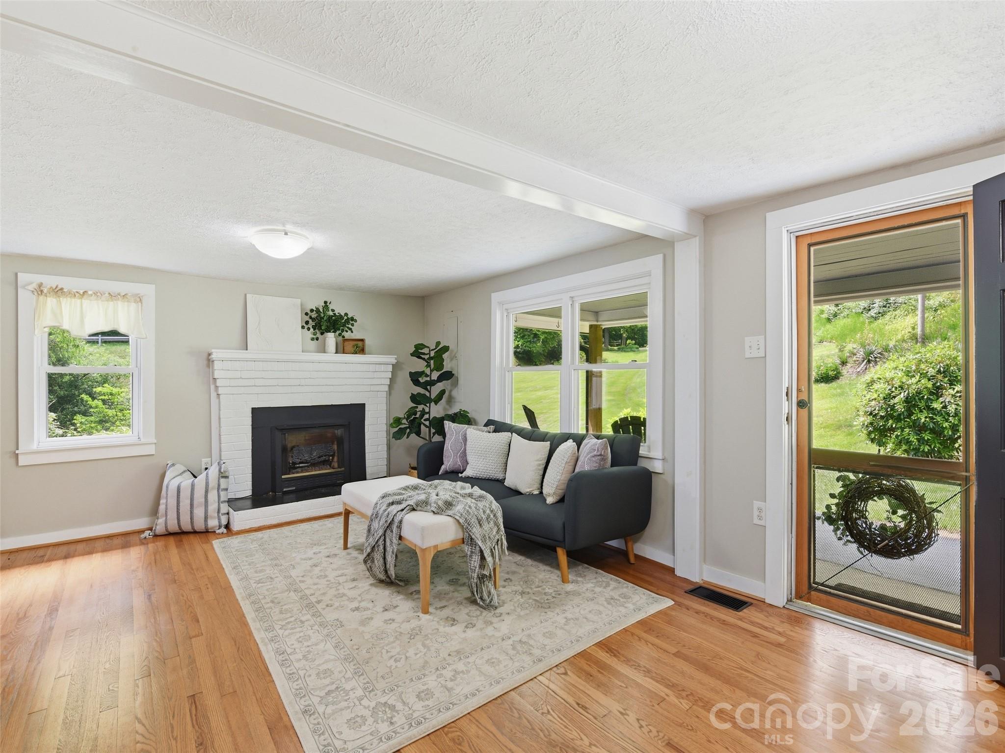 9 Whitted Road — Canton