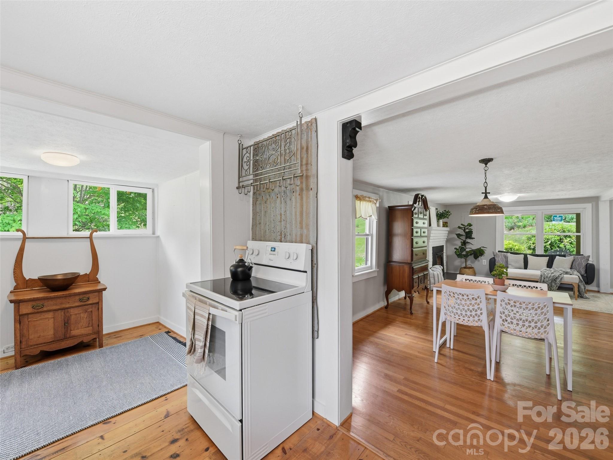 9 Whitted Road — Canton