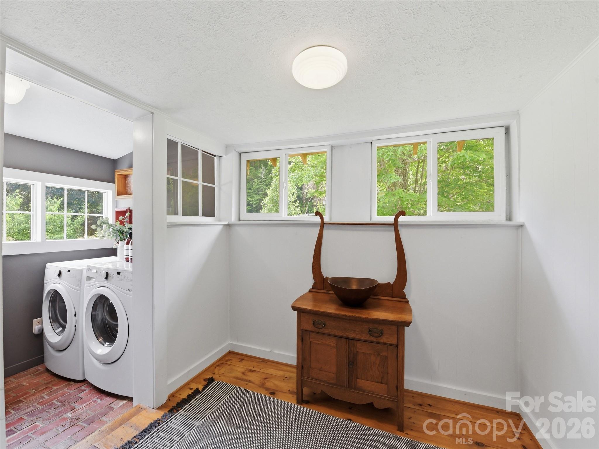 9 Whitted Road — Canton