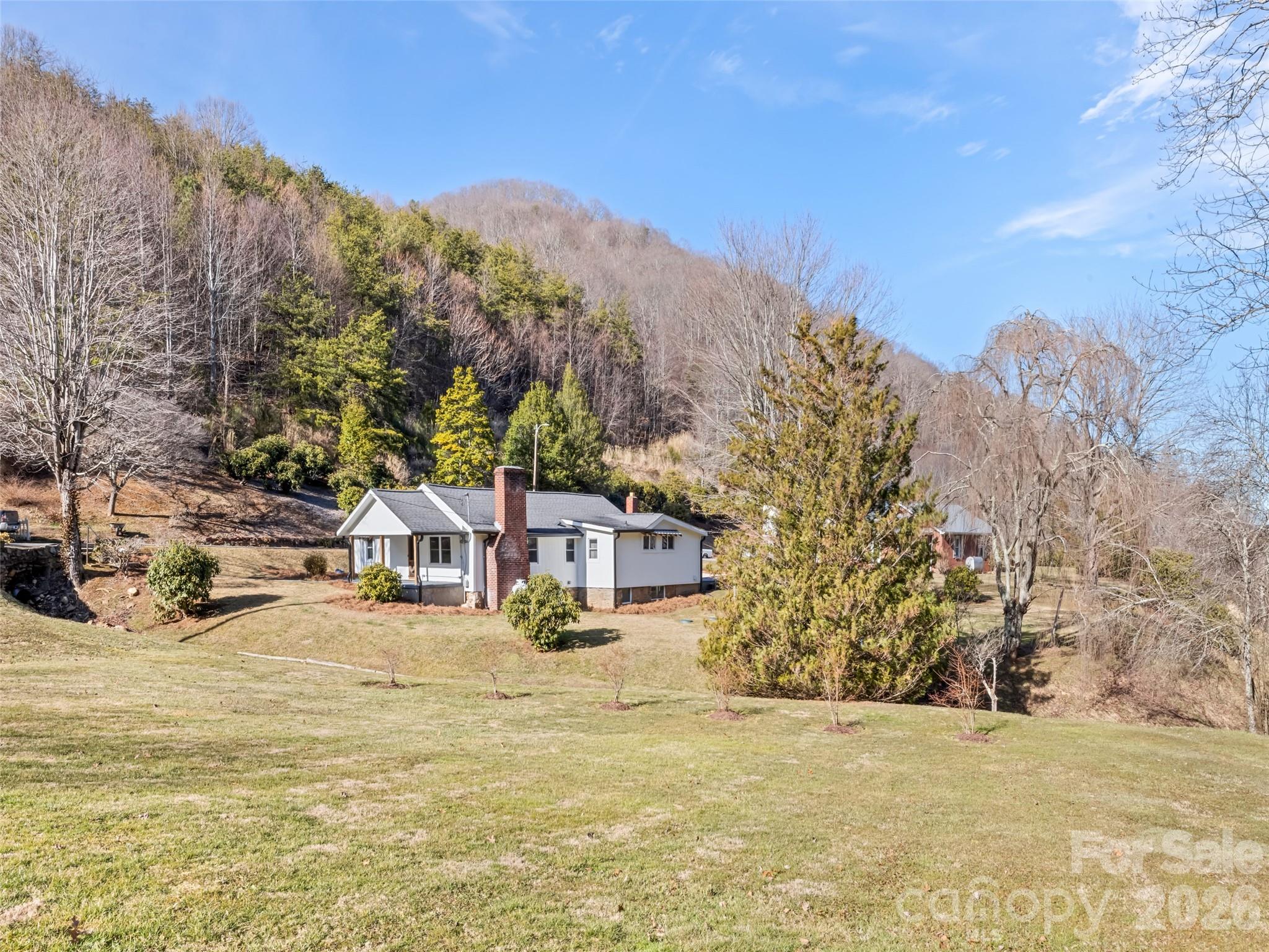 9 Whitted Road — Canton