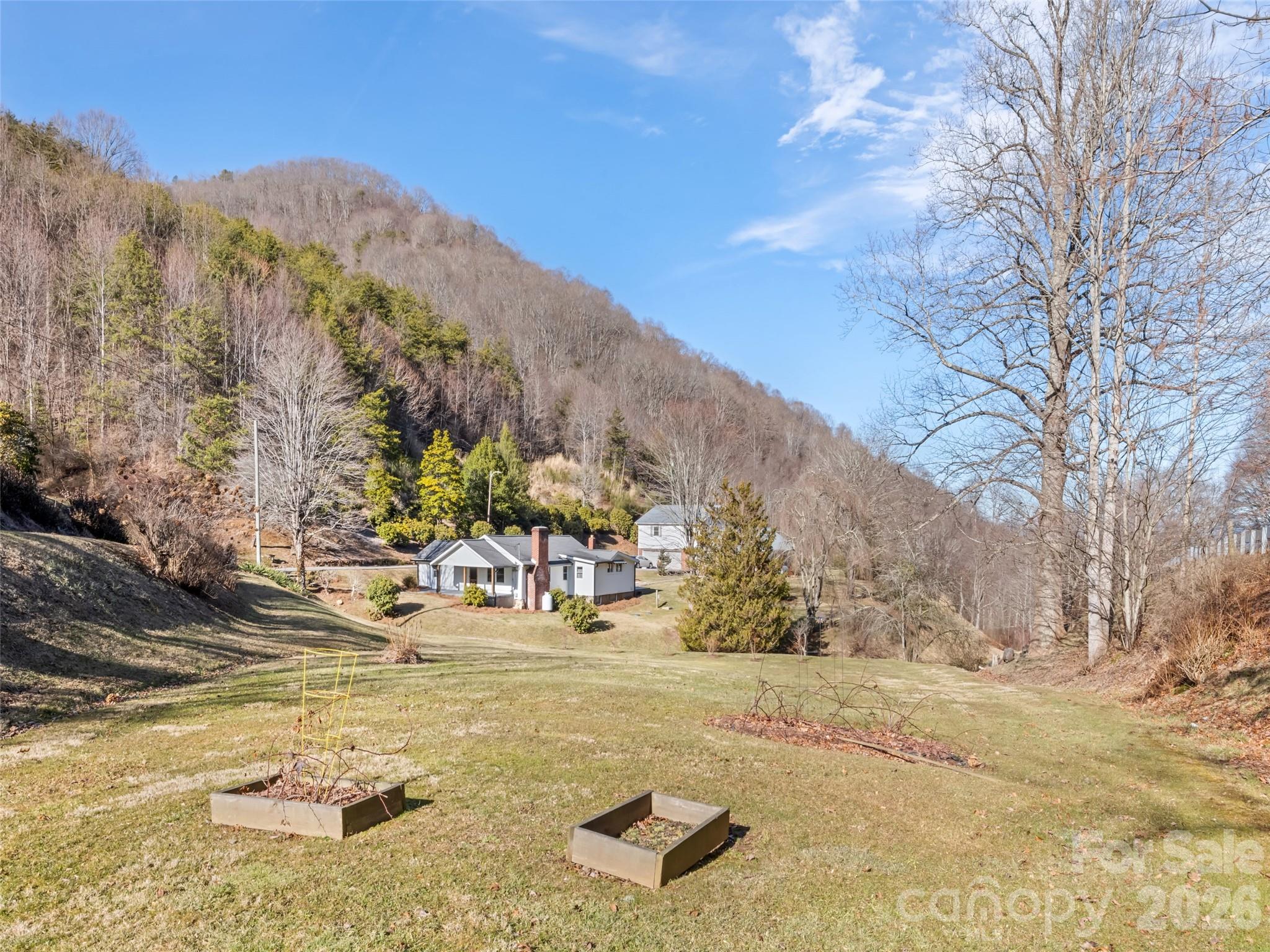 9 Whitted Road — Canton