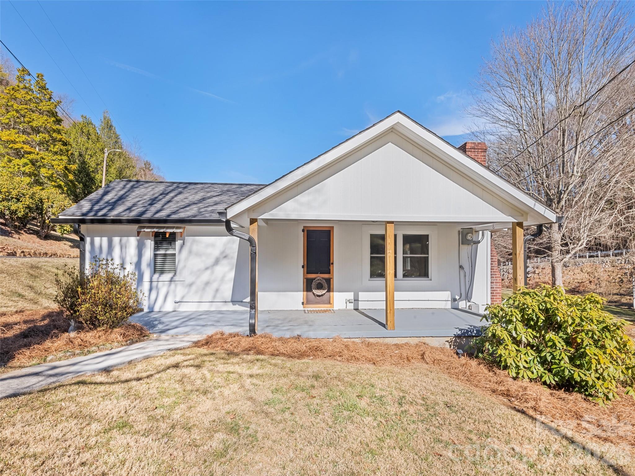 9 Whitted Road — Canton