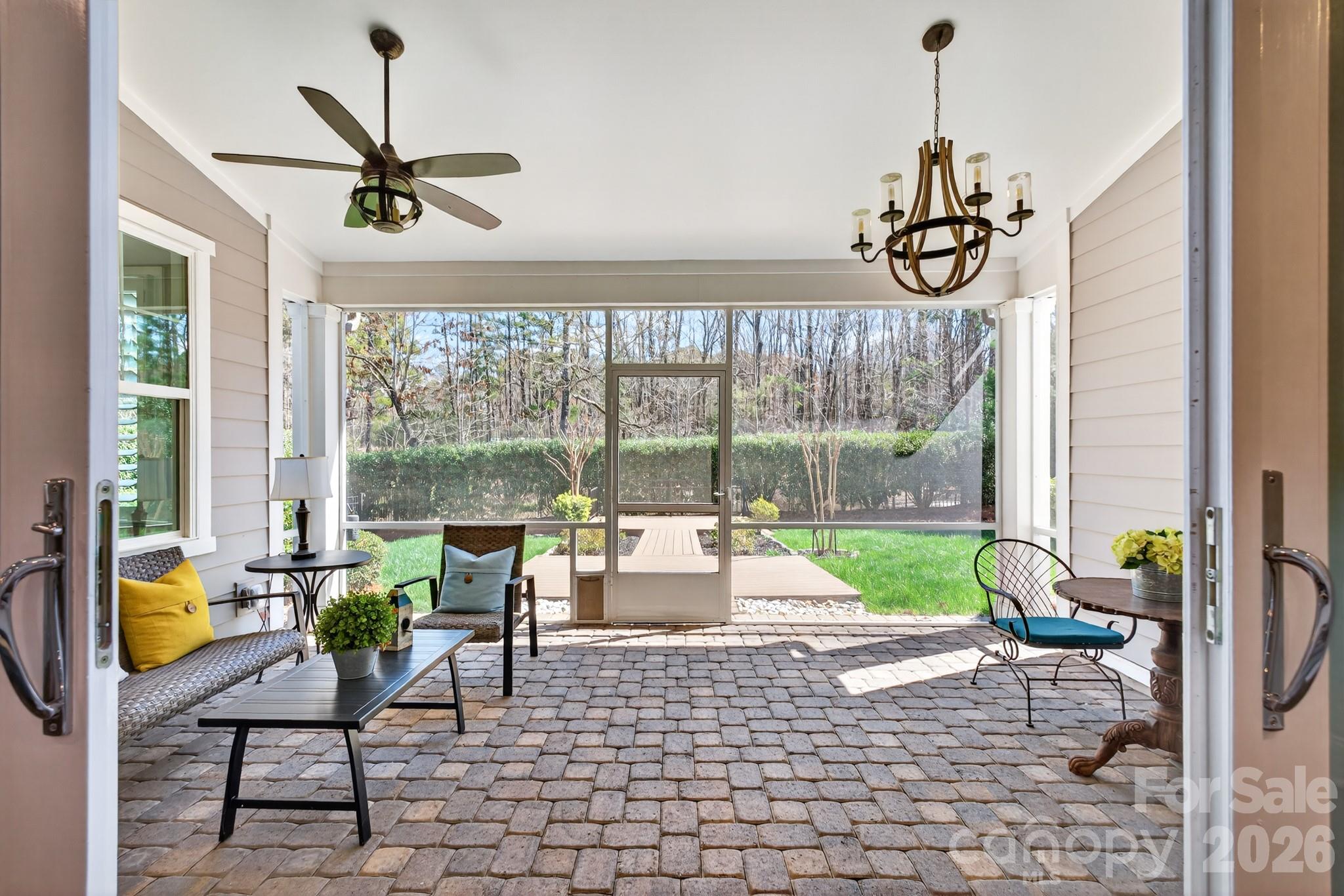 9815 Avenal Lane — Charlotte