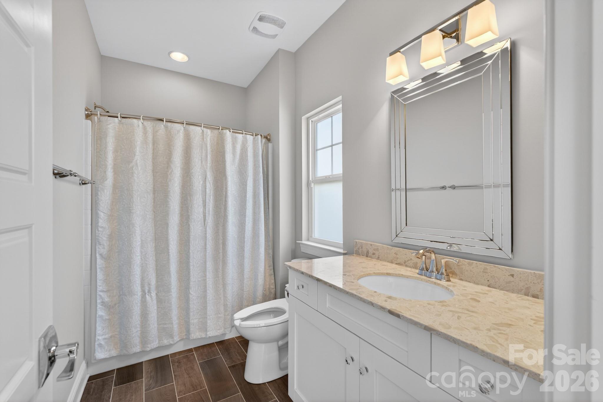 9815 Avenal Lane — Charlotte