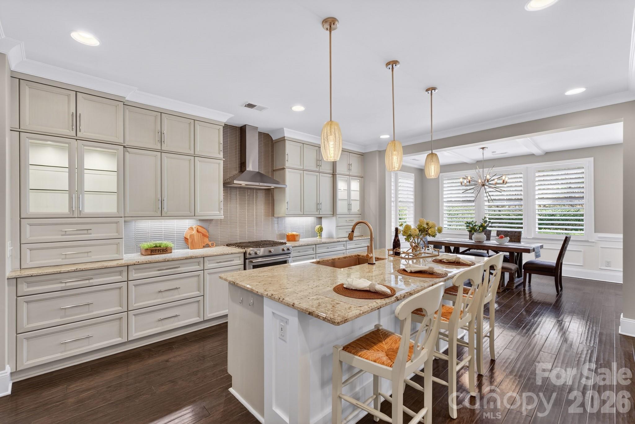 9815 Avenal Lane — Charlotte