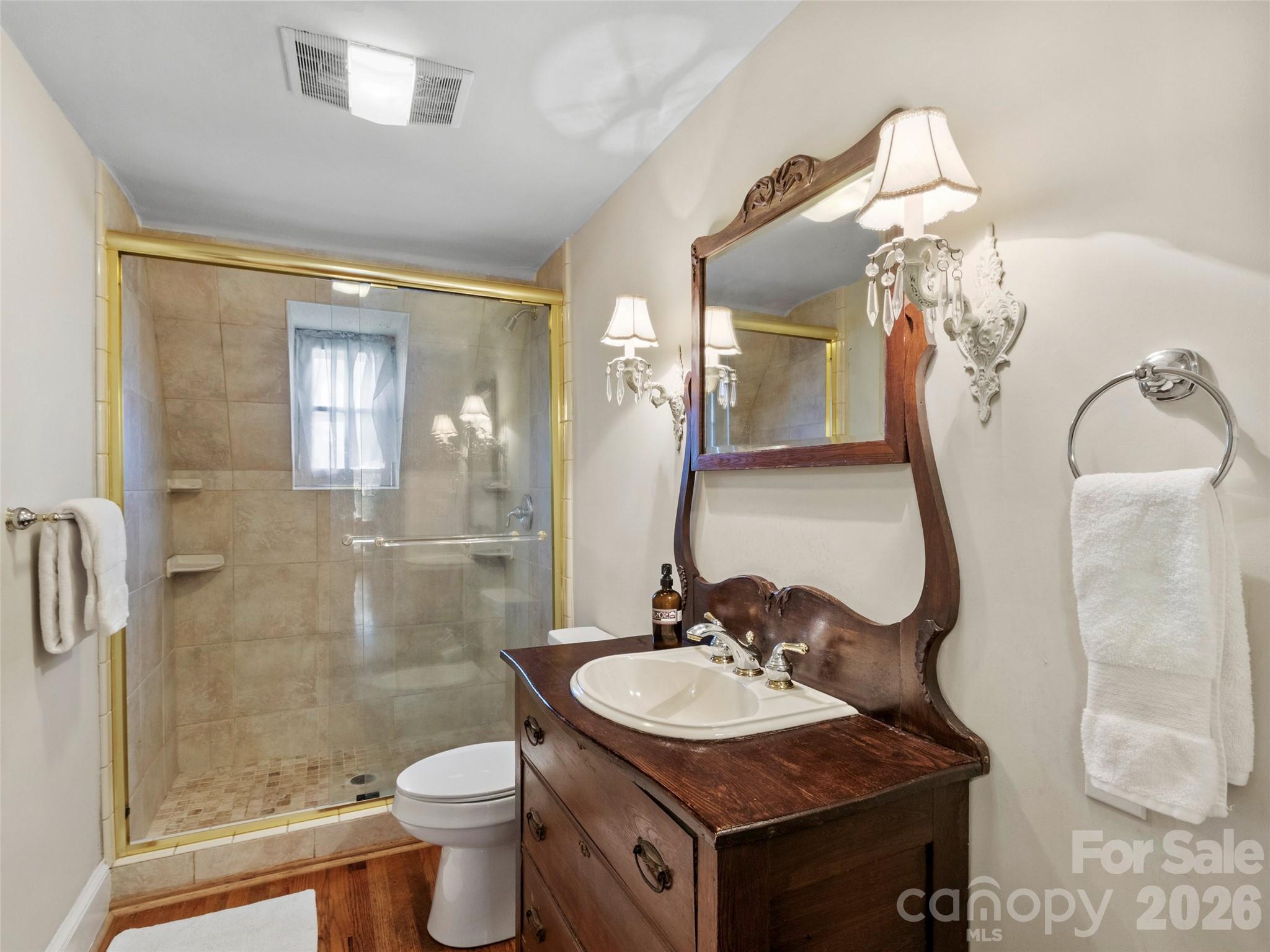 506 W Main Street — Burnsville