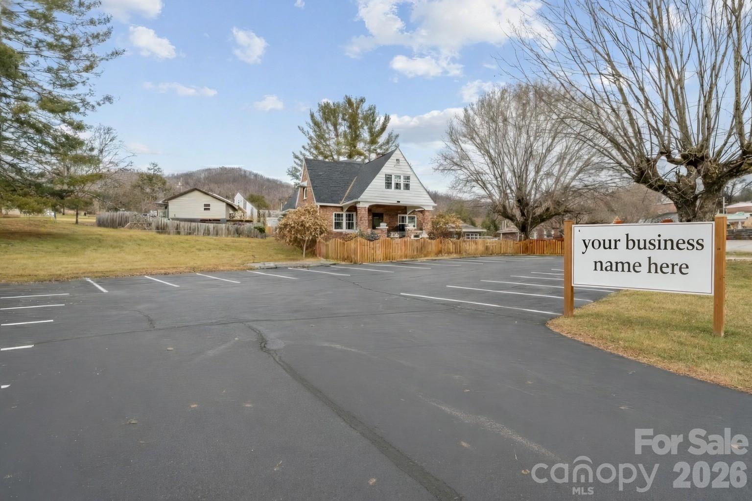506 W Main Street — Burnsville
