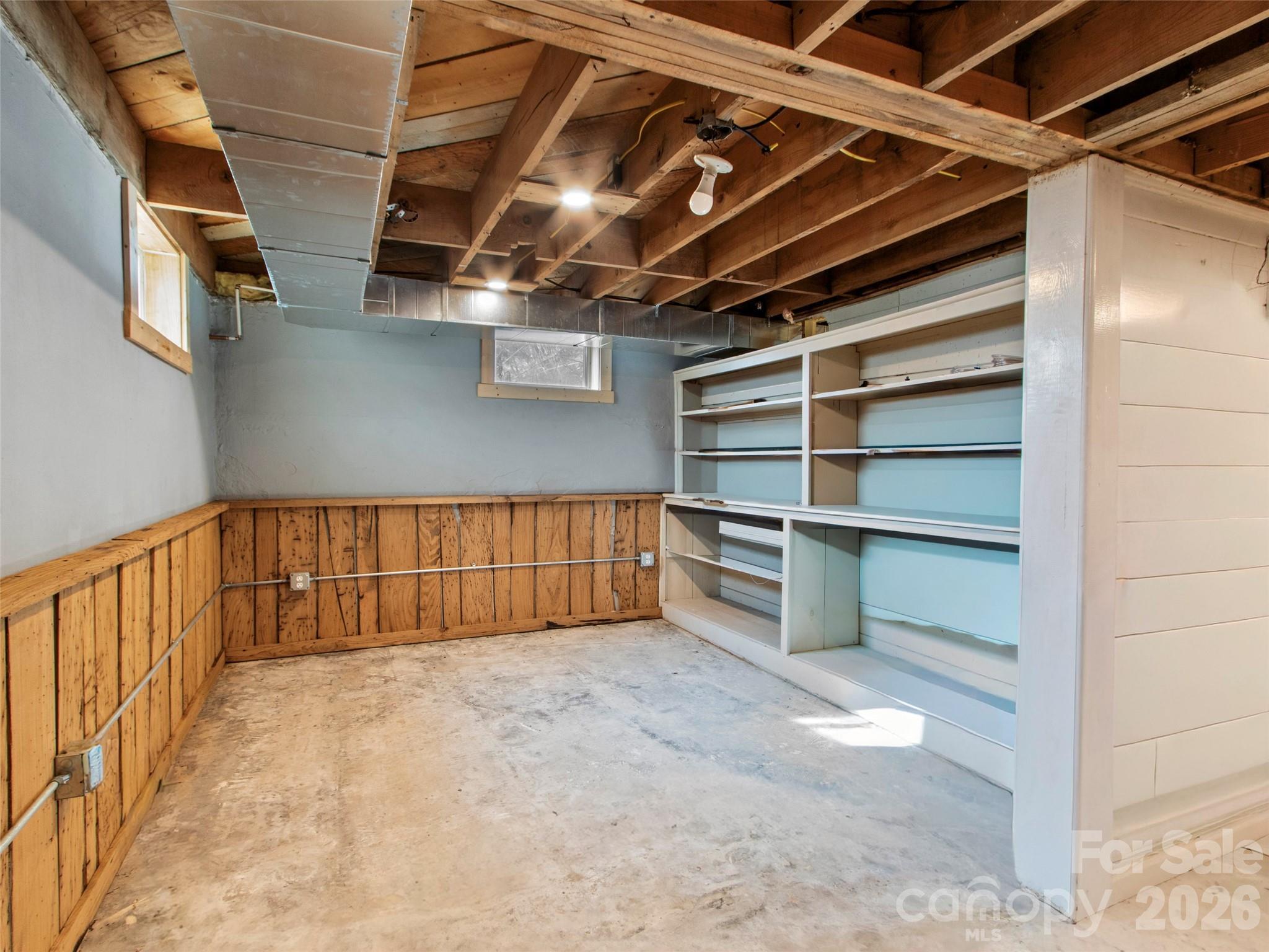 506 W Main Street — Burnsville