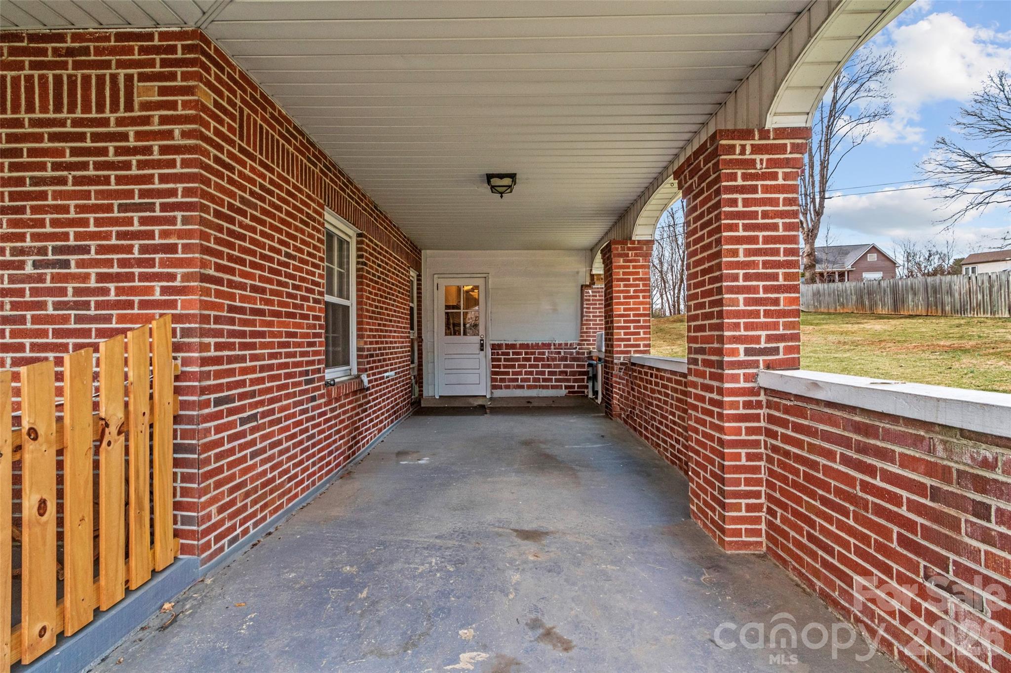 506 W Main Street — Burnsville
