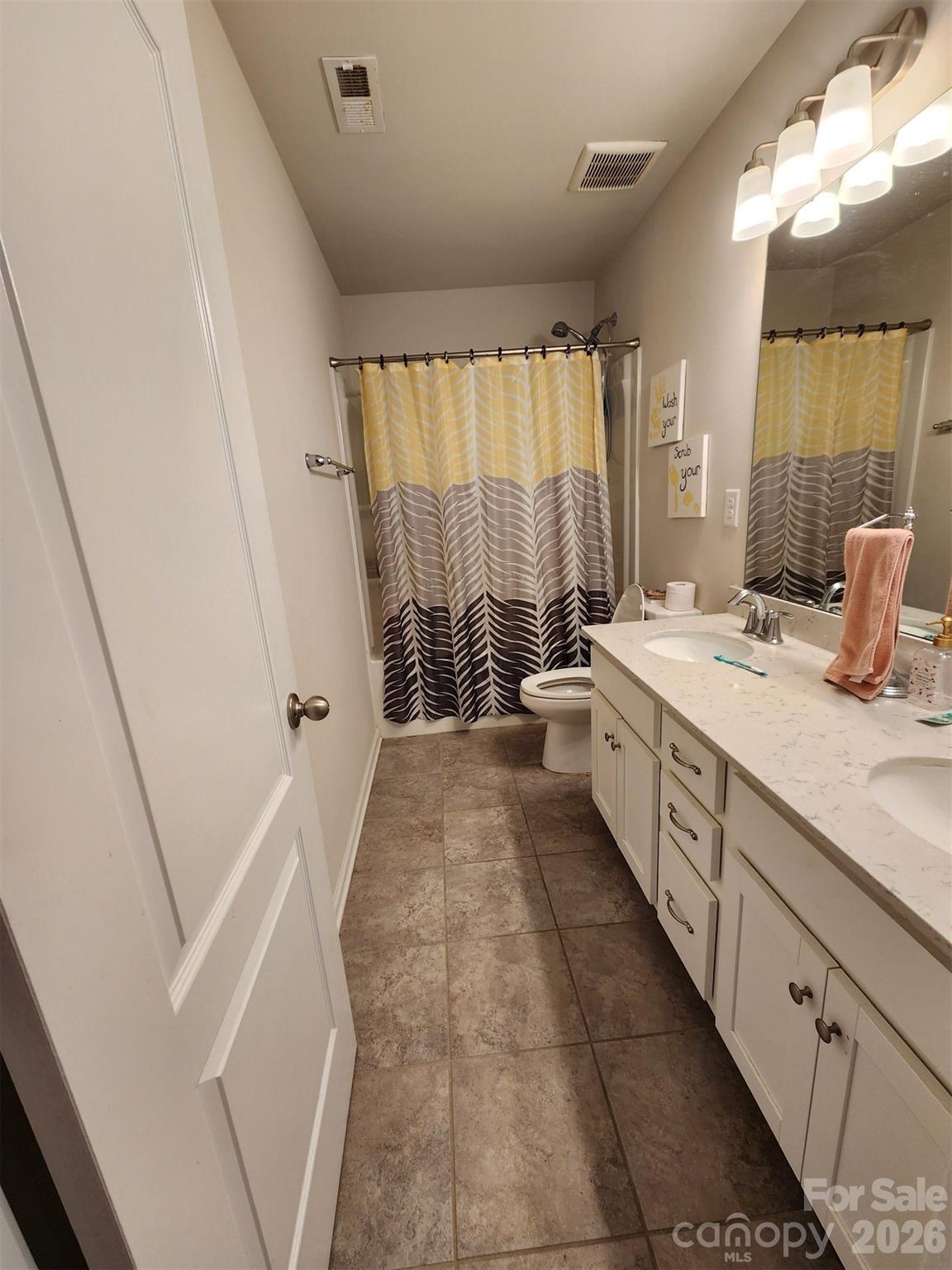 16819 Cozy Cove Road — Charlotte