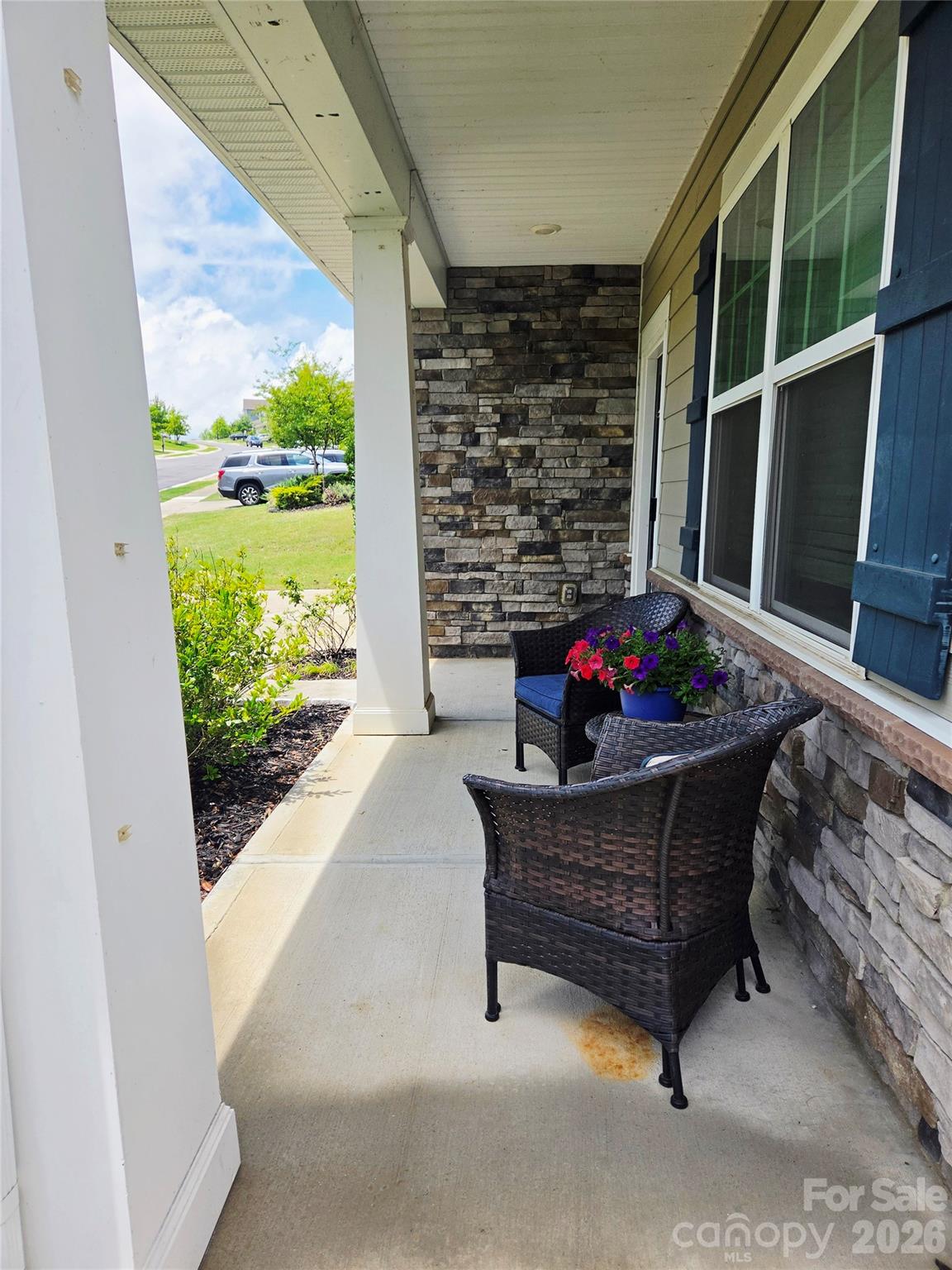 16819 Cozy Cove Road — Charlotte