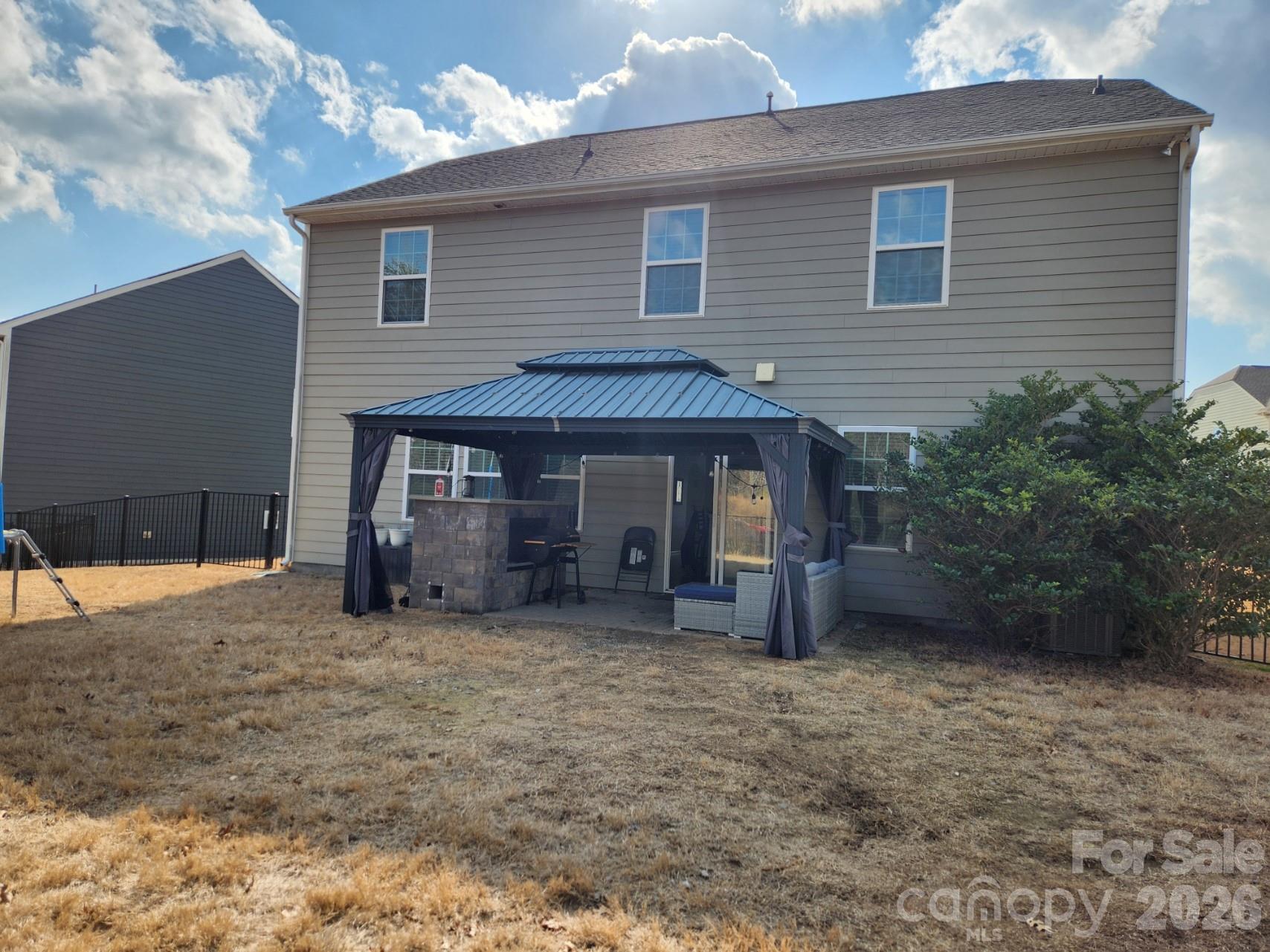16819 Cozy Cove Road — Charlotte
